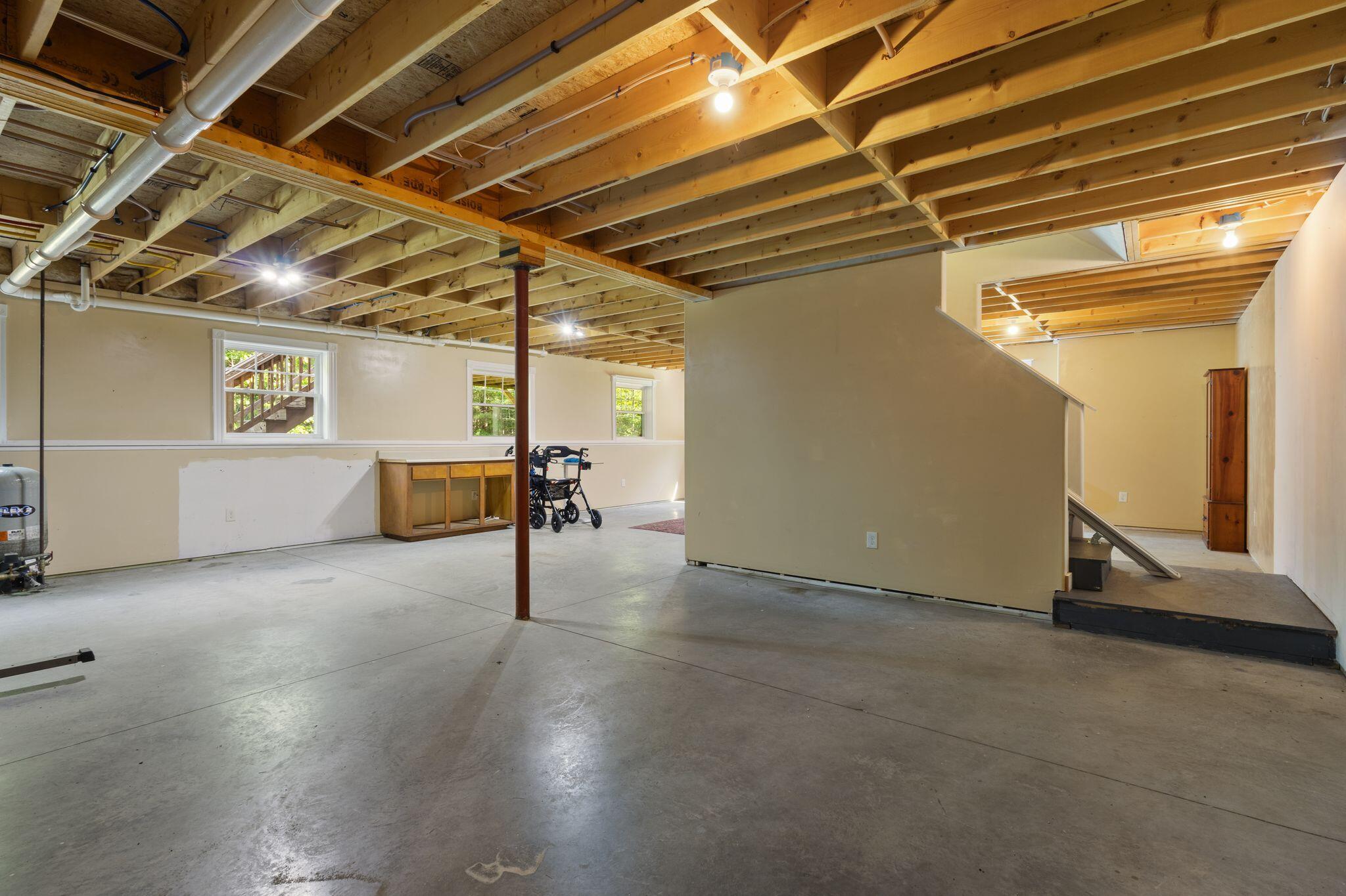 104 Roux Road Extension