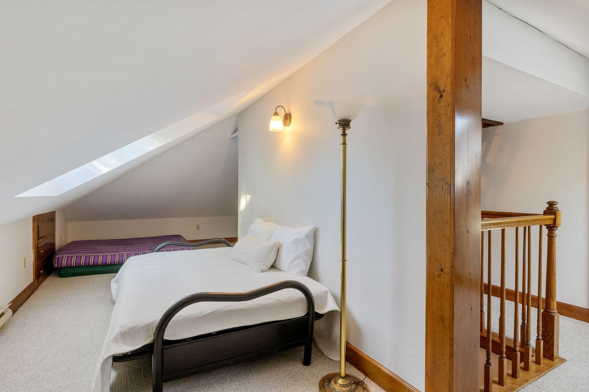 3 Hotel Avenue