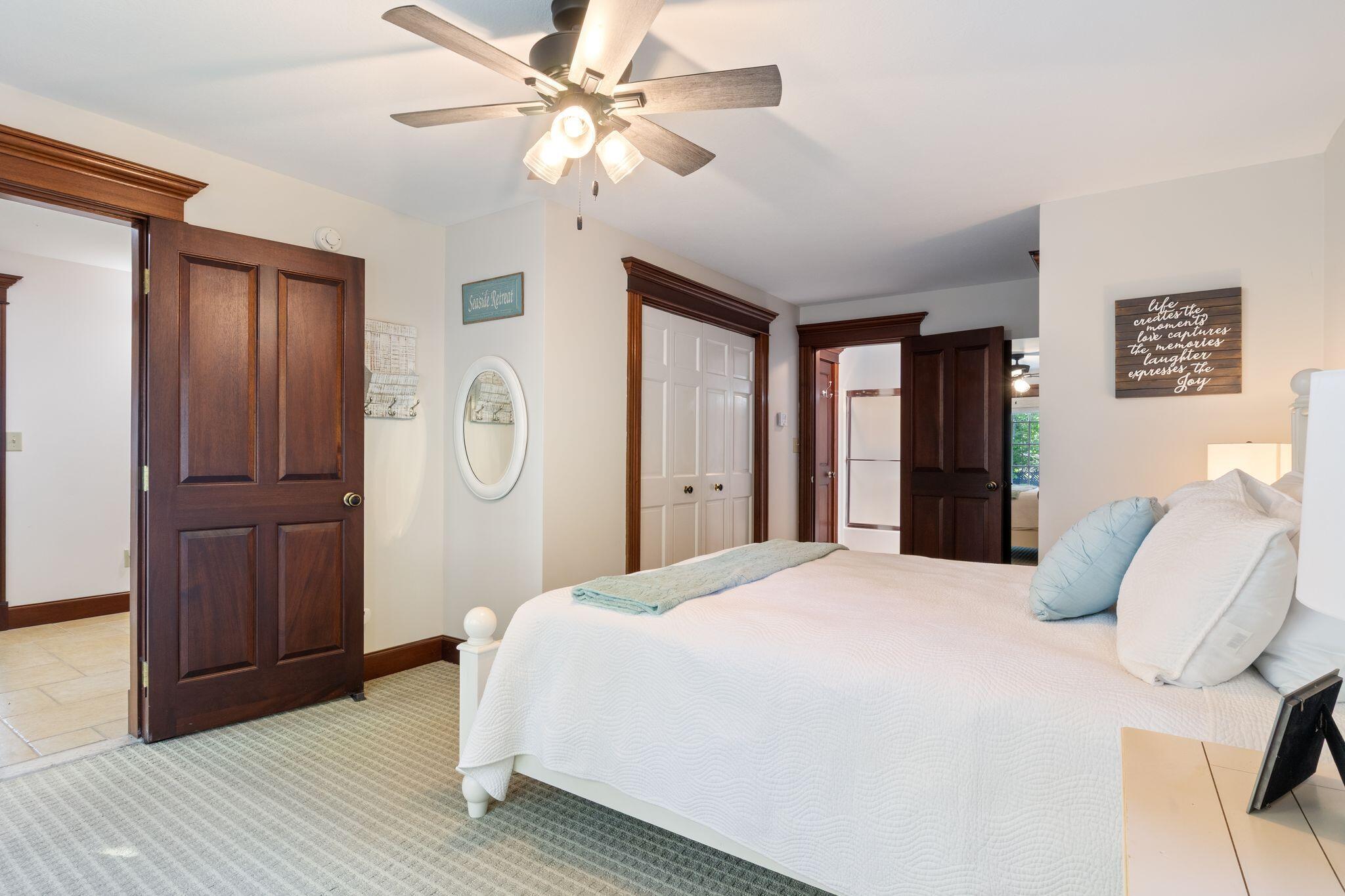 3 Hotel Avenue