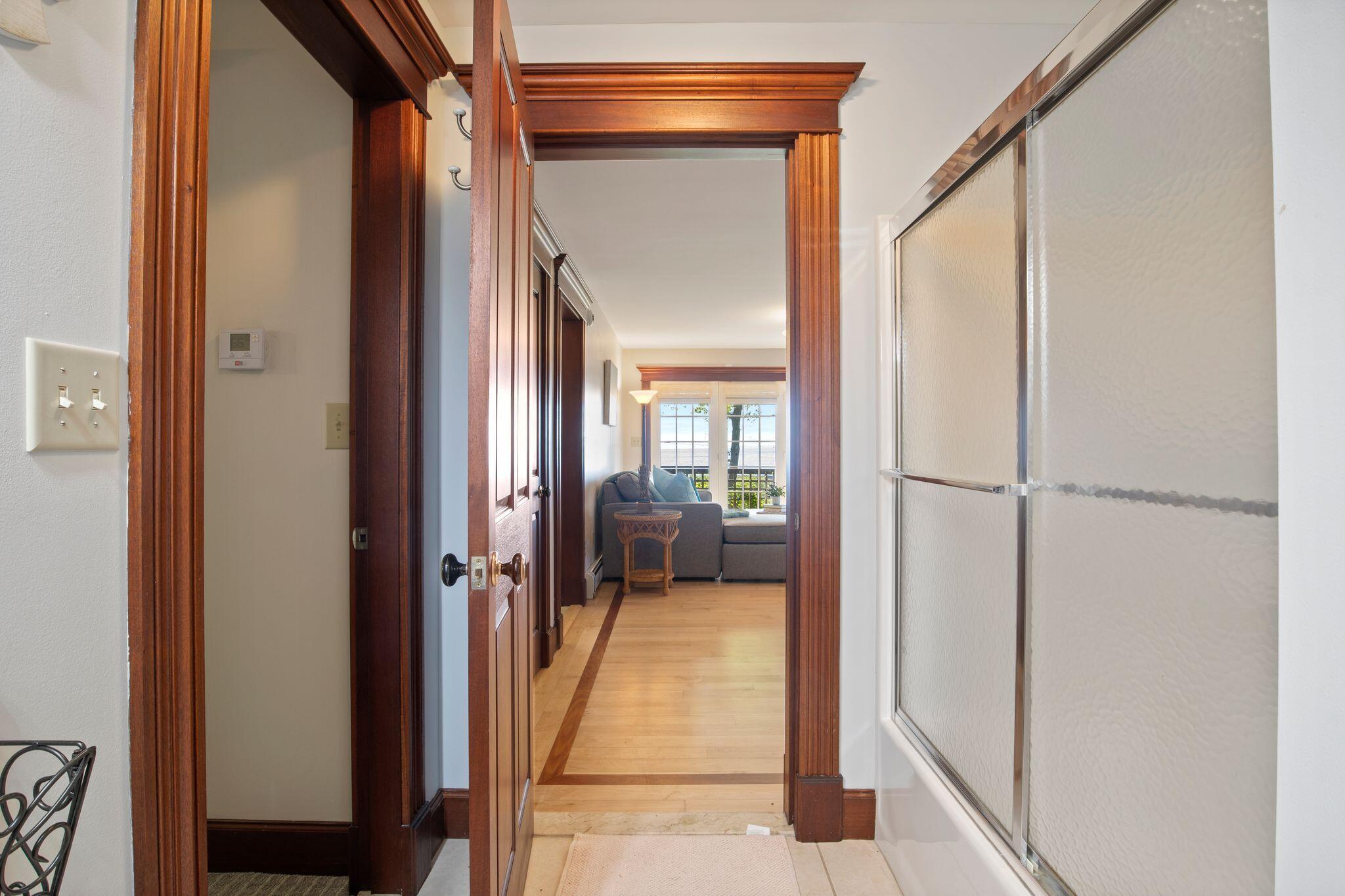 3 Hotel Avenue