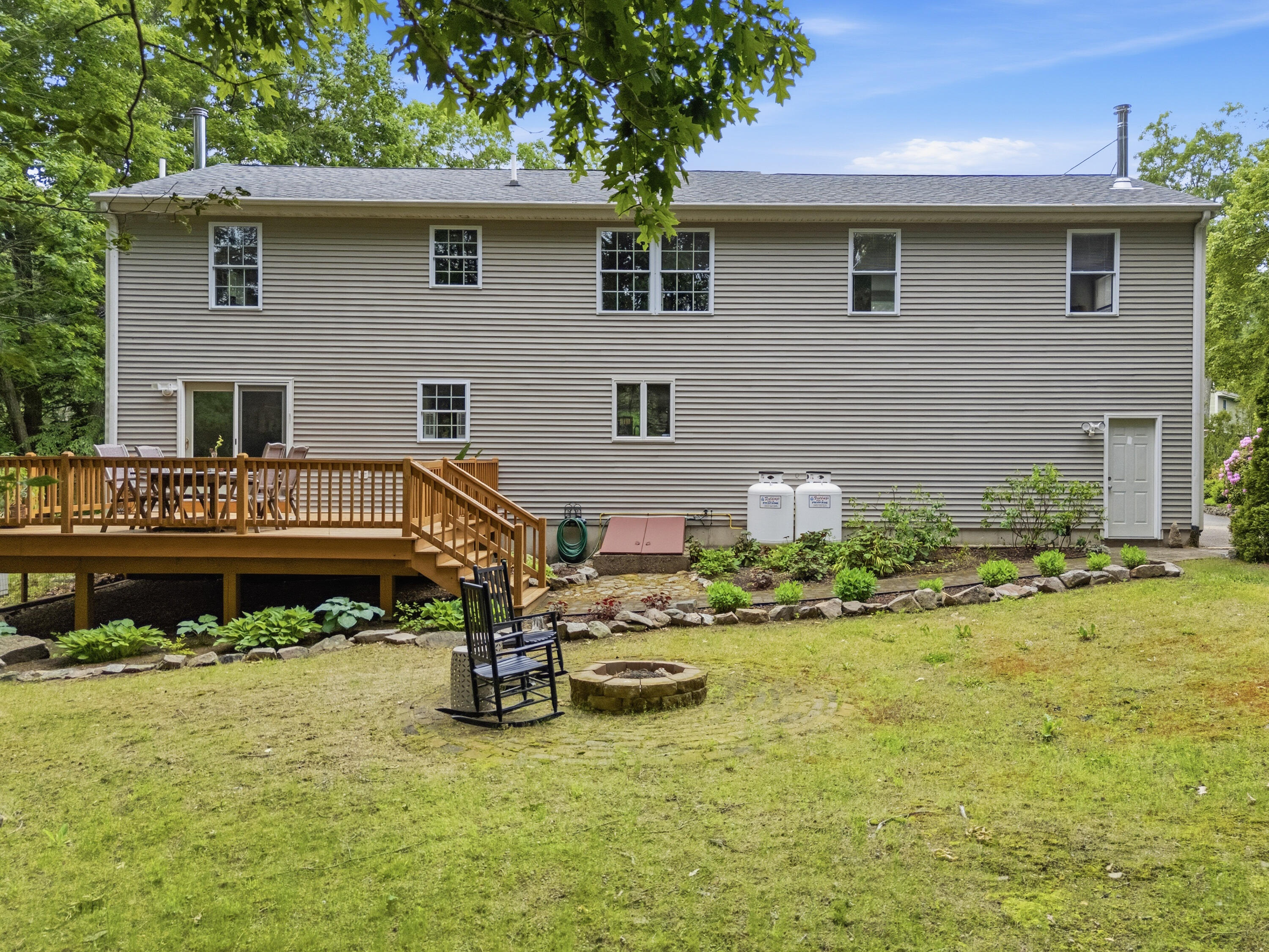 13 McKenna Lane