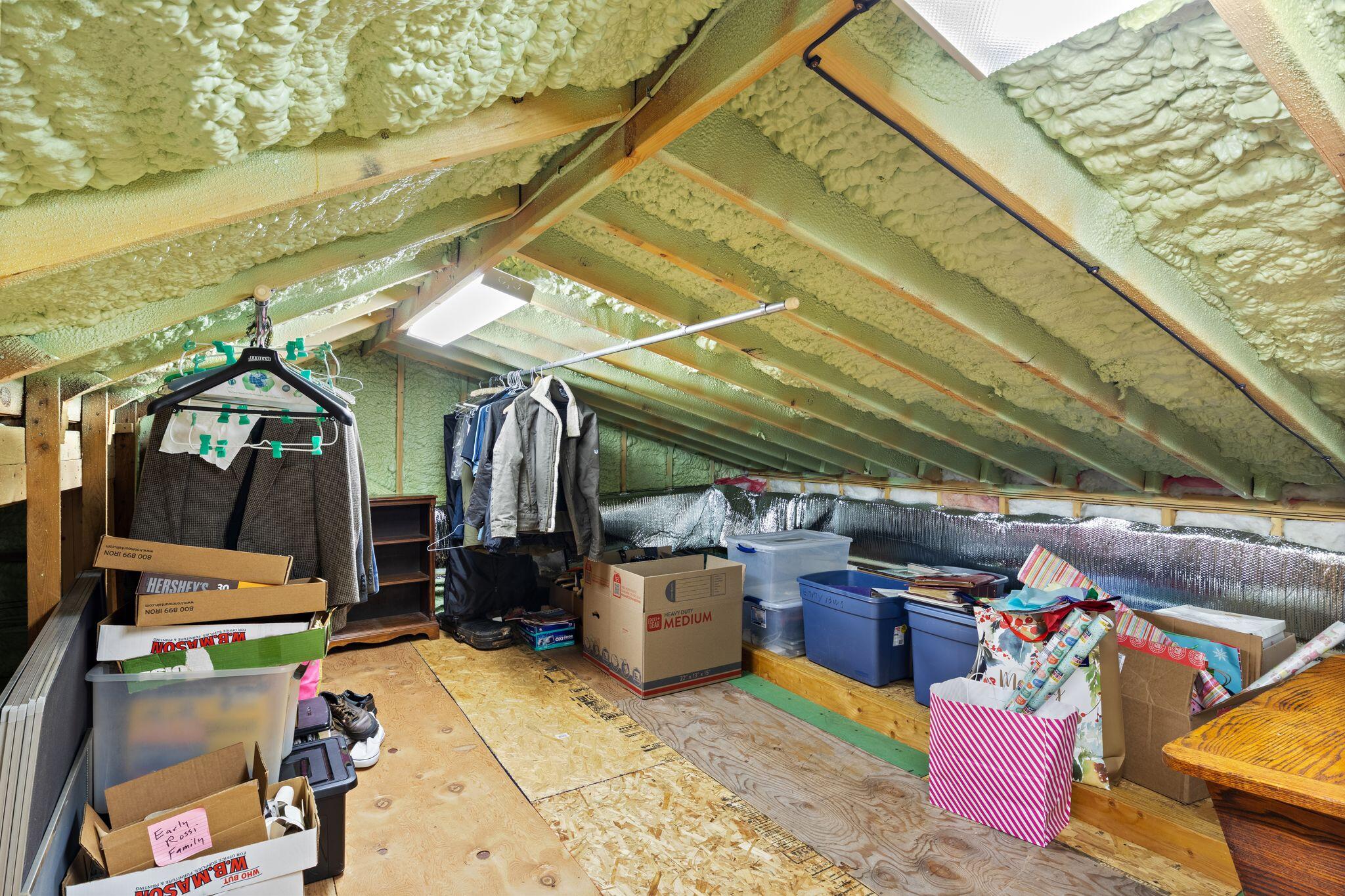 37 Pine Hill Road S
