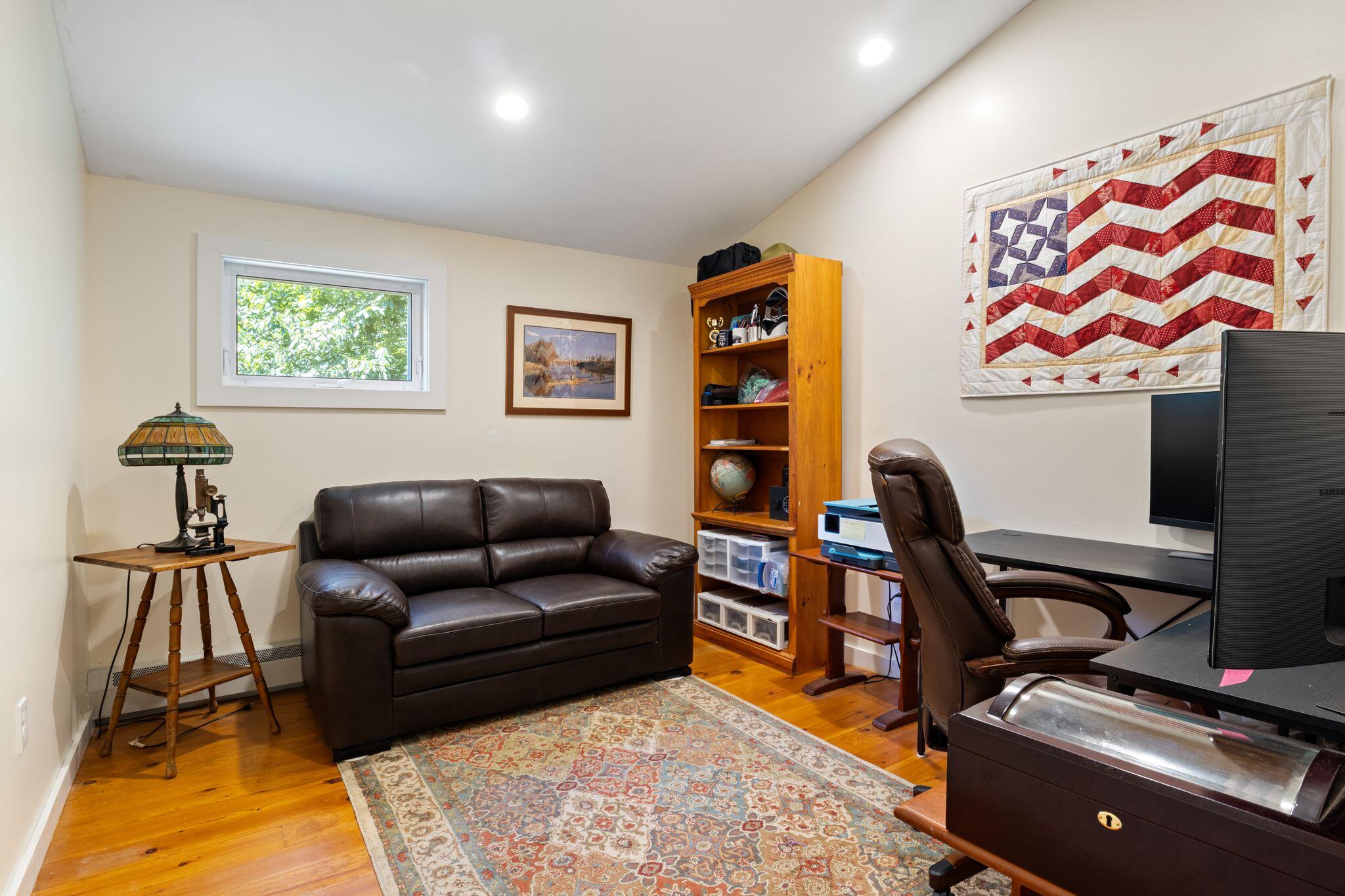 37 Pine Hill Road S