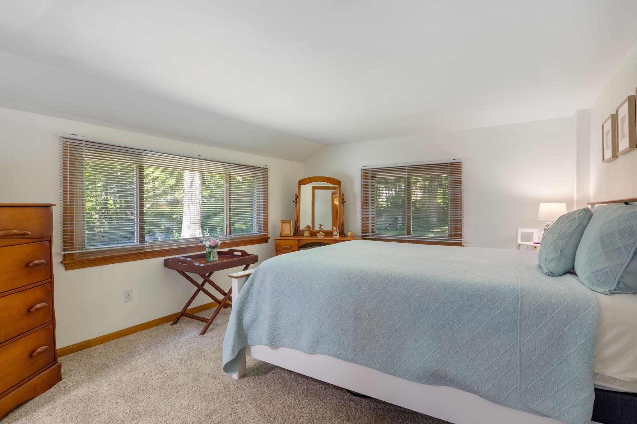 37 Pine Hill Road S