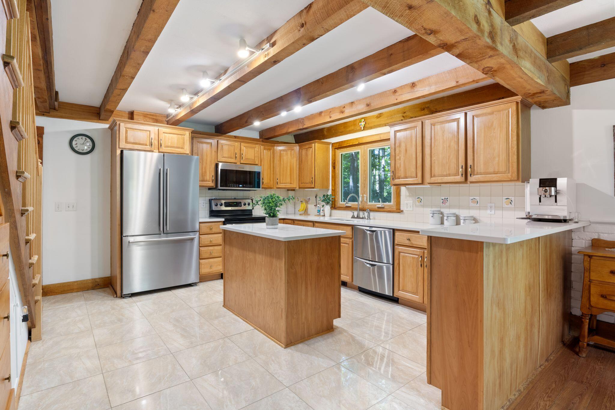 37 Pine Hill Road S