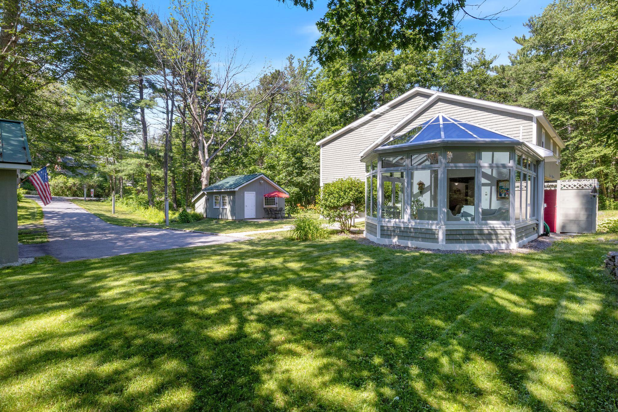 37 Pine Hill Road S