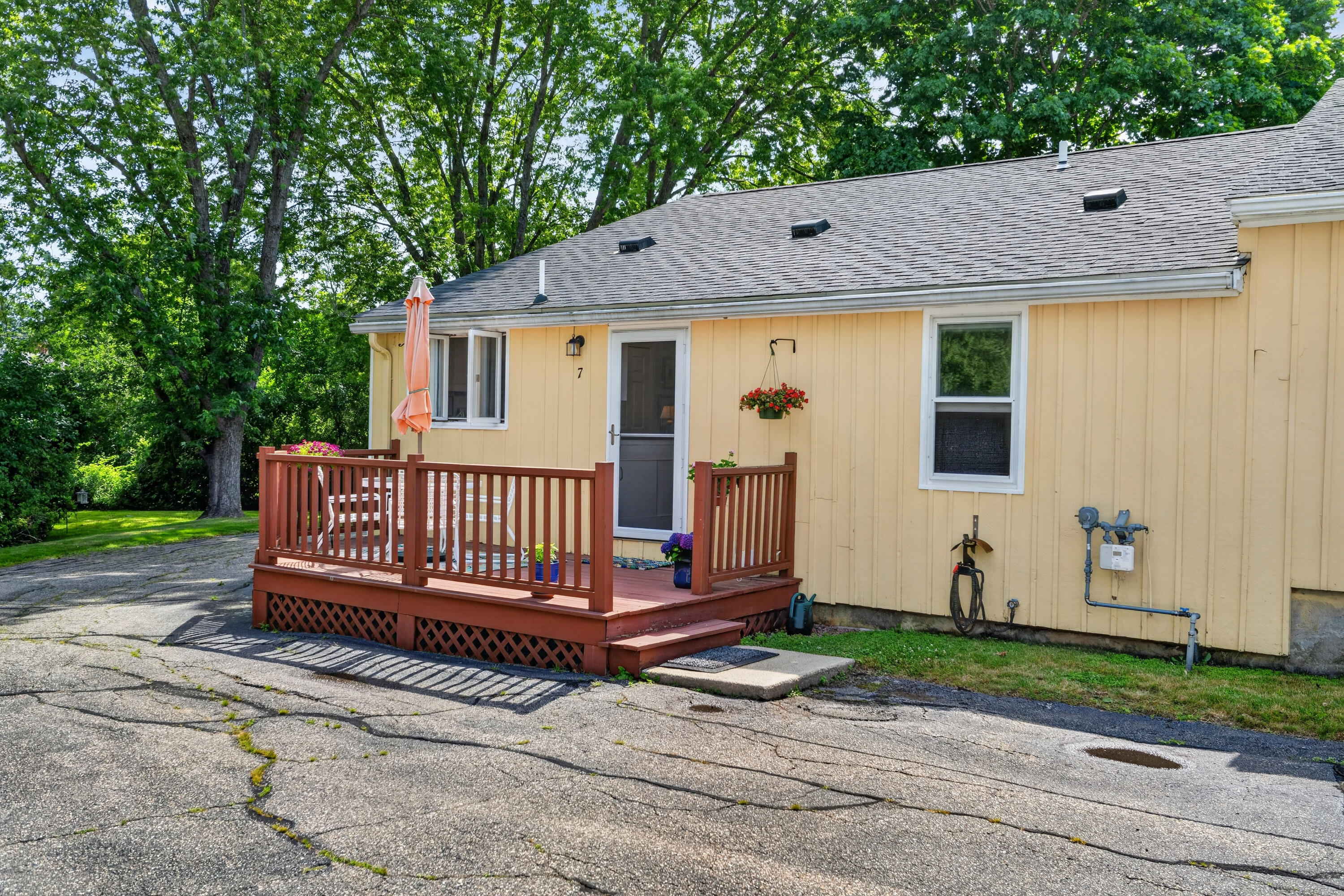 17 Woodside Meadow Road 7