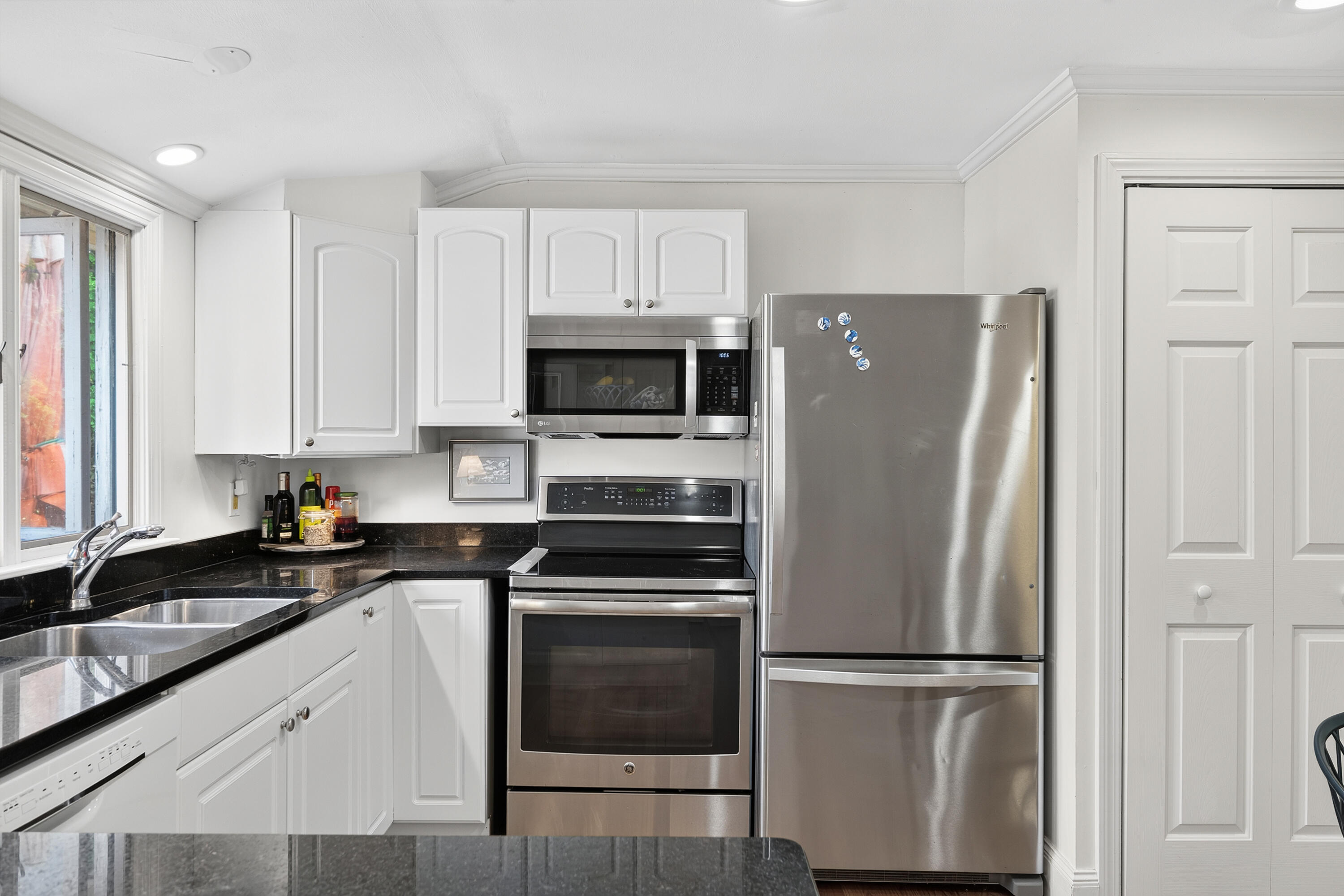 17 Woodside Meadow Road 7