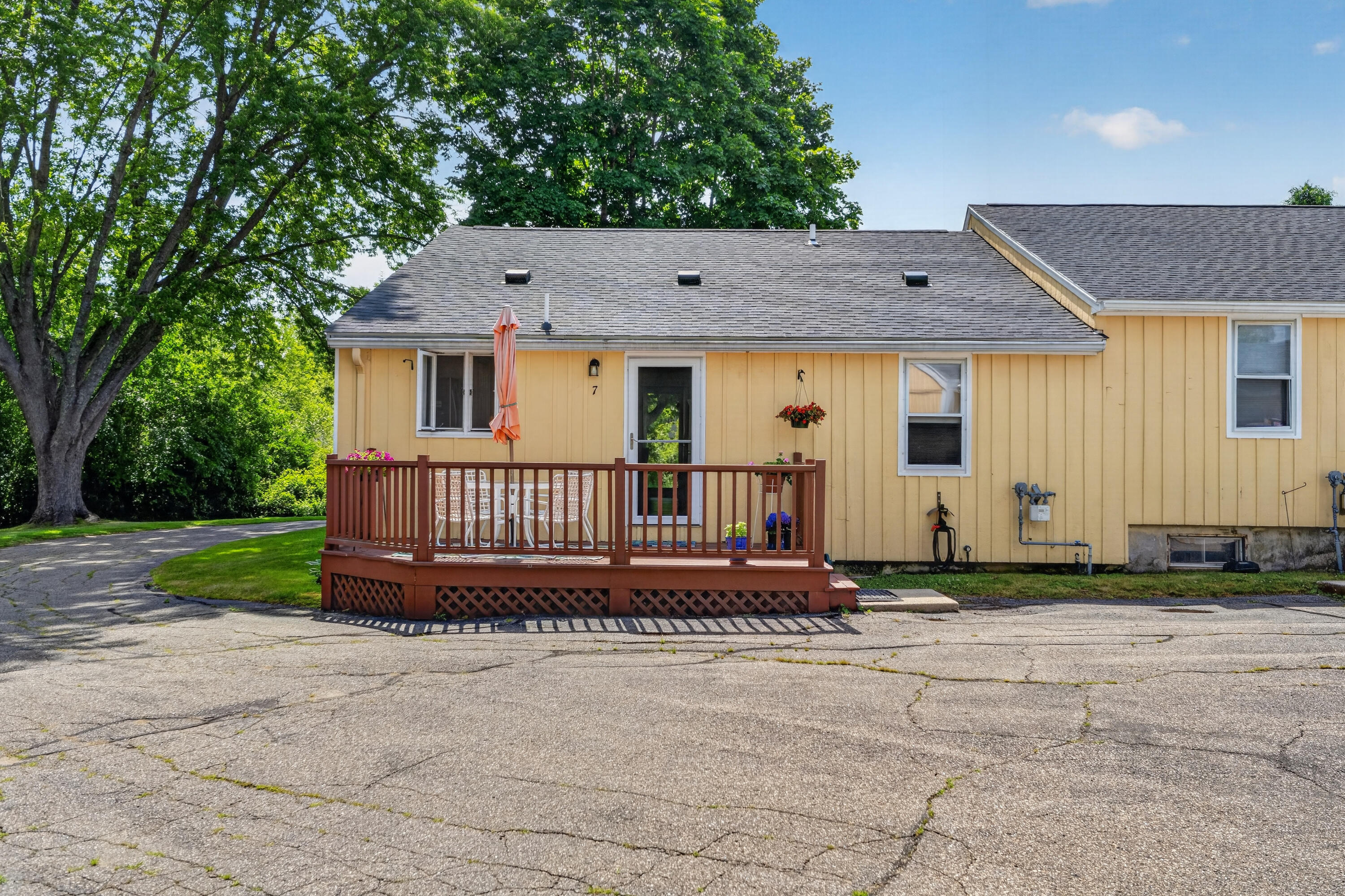 17 Woodside Meadow Road 7