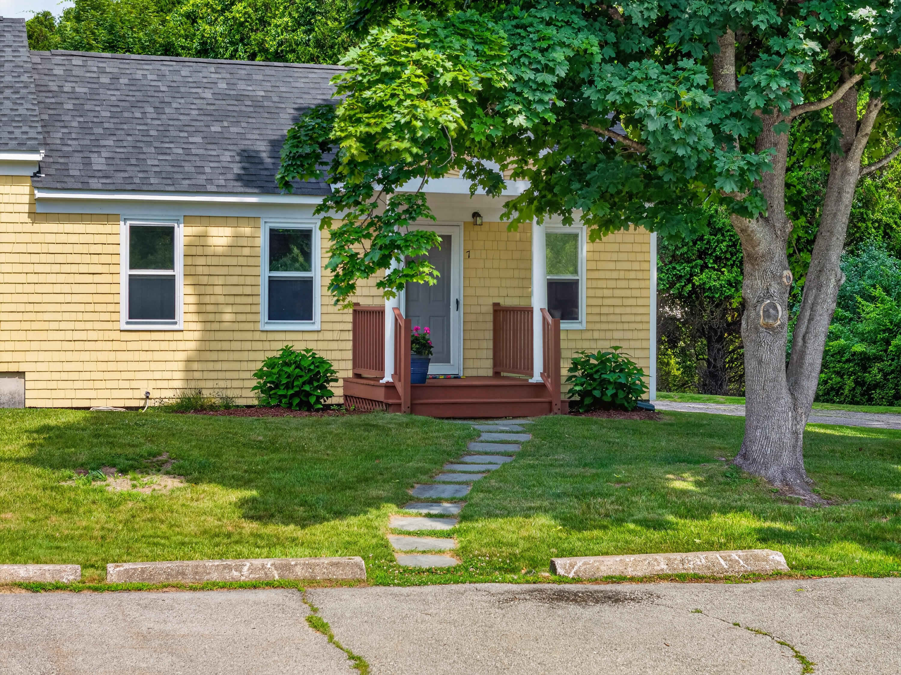 17 Woodside Meadow Road 7
