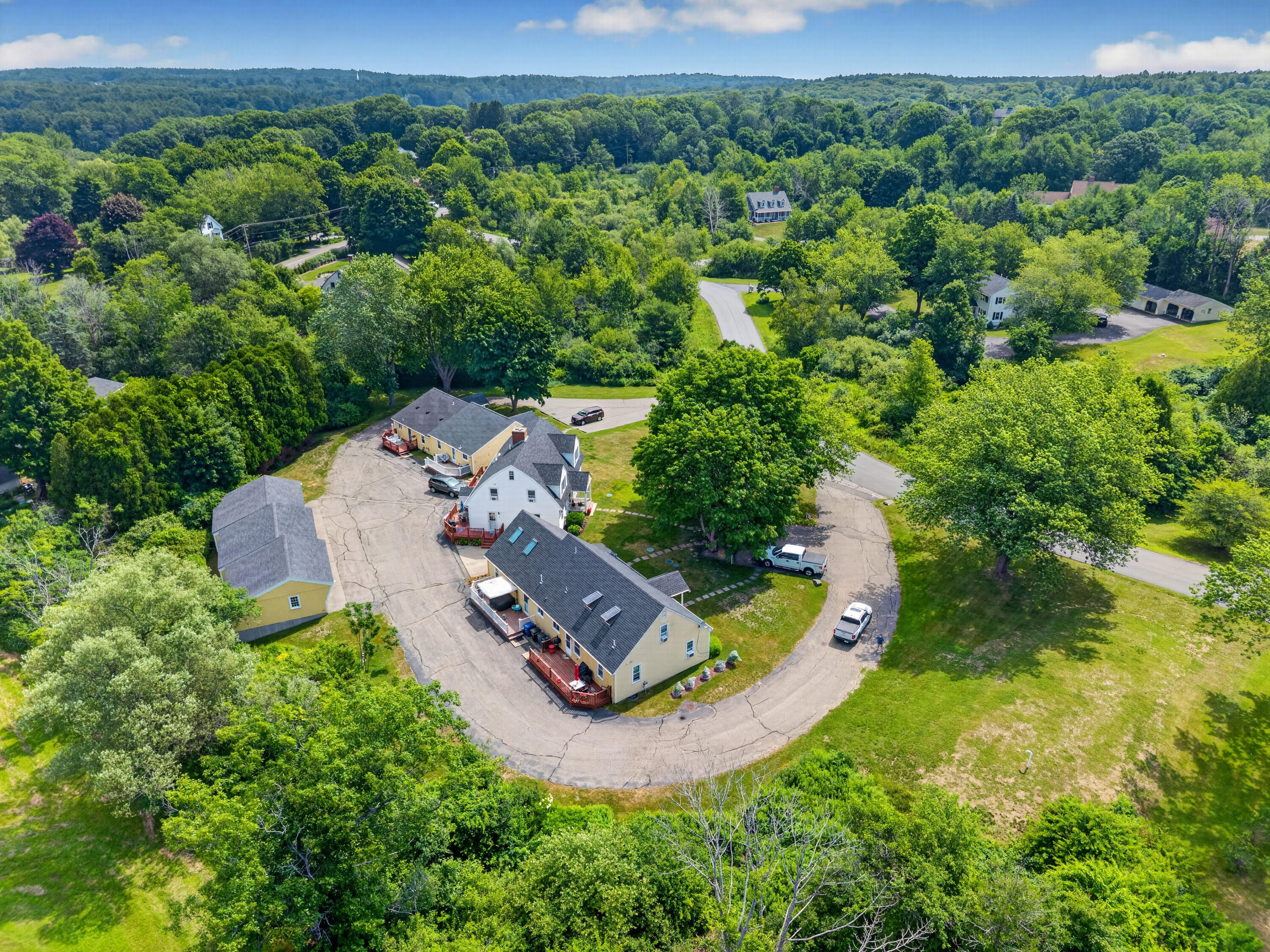 17 Woodside Meadow Road 7