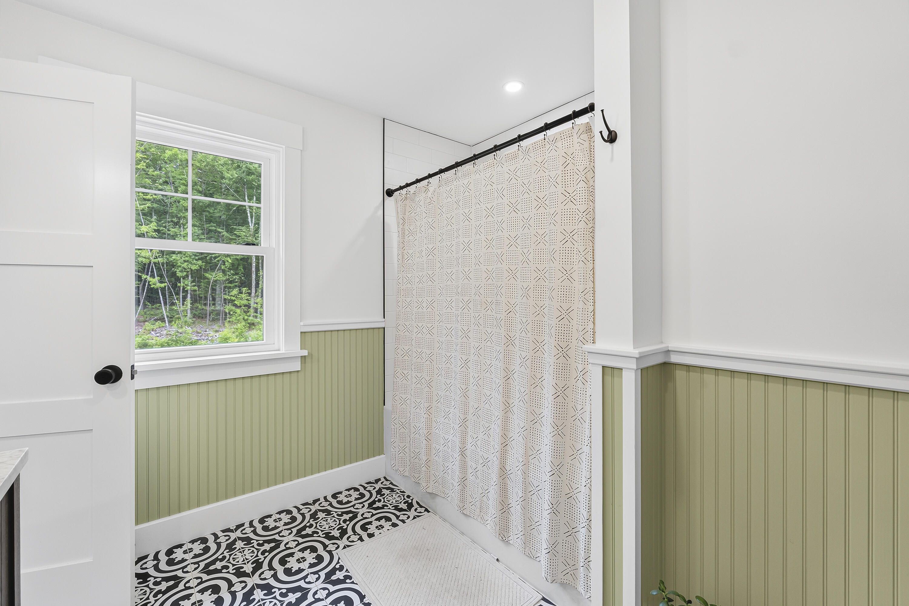296 Ford Quint Road