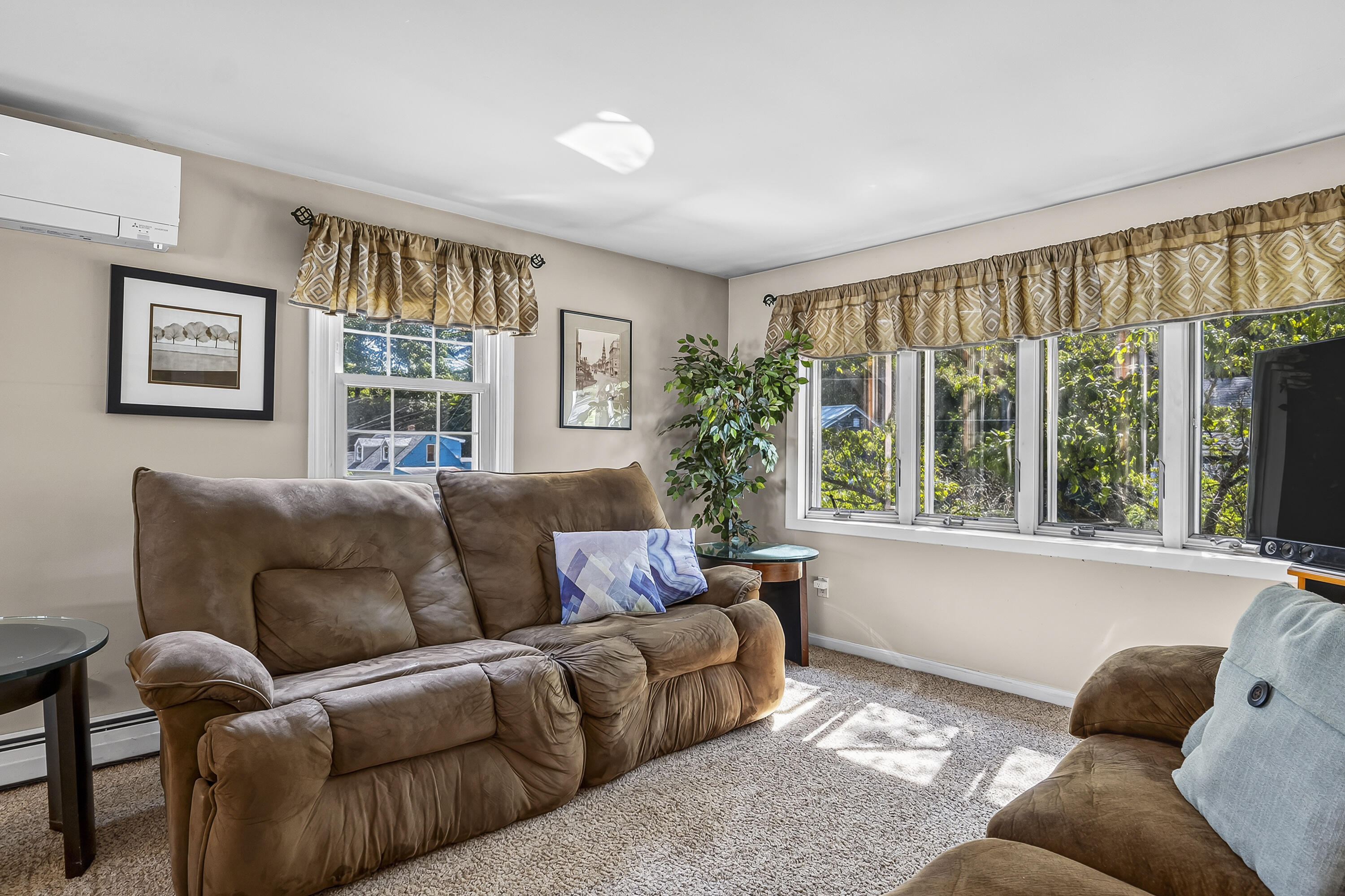 5 Palmer Avenue