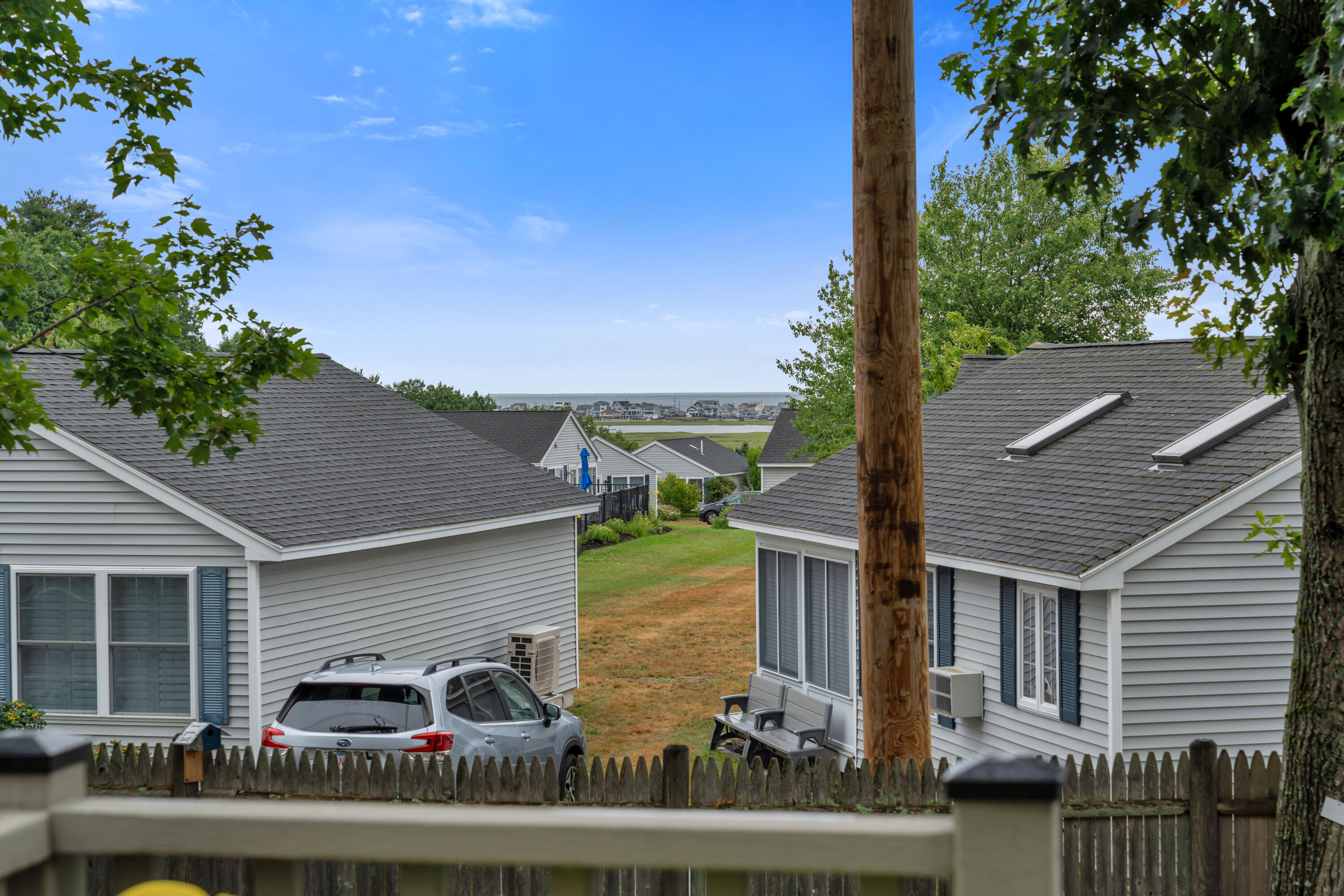 1383 Post Road 1