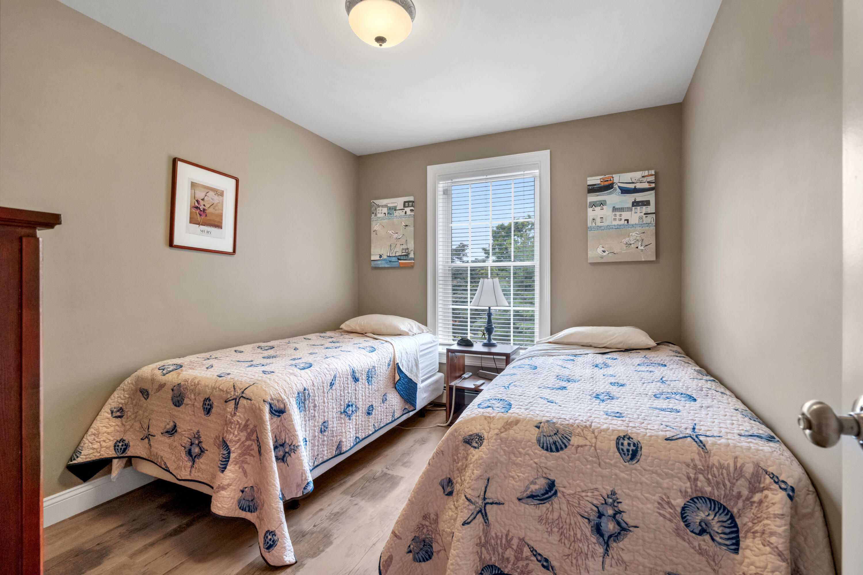 1383 Post Road 1