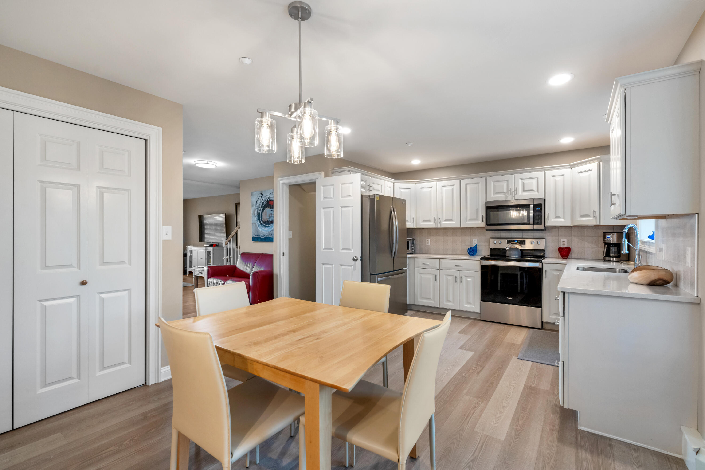 1383 Post Road 1