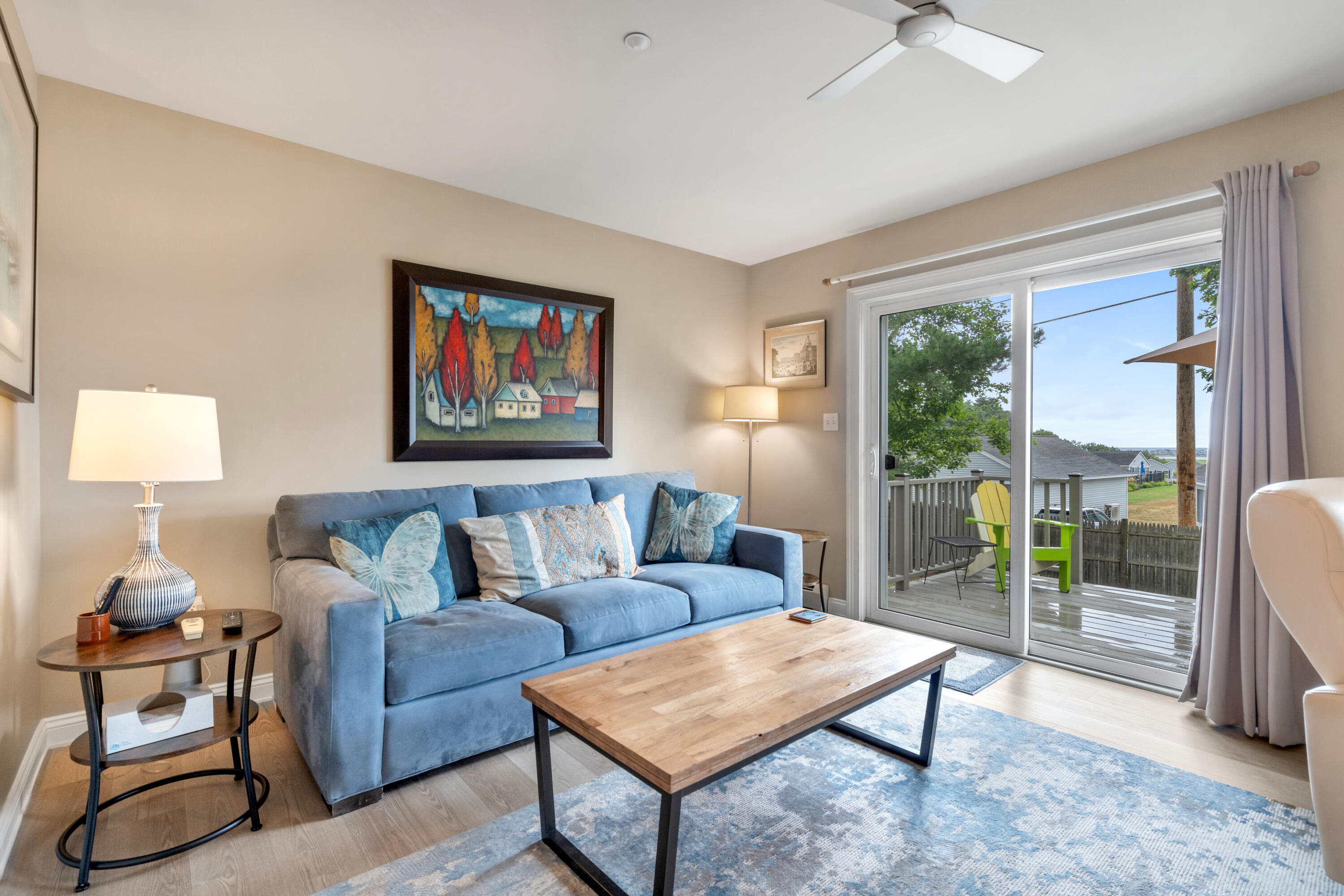 1383 Post Road 1