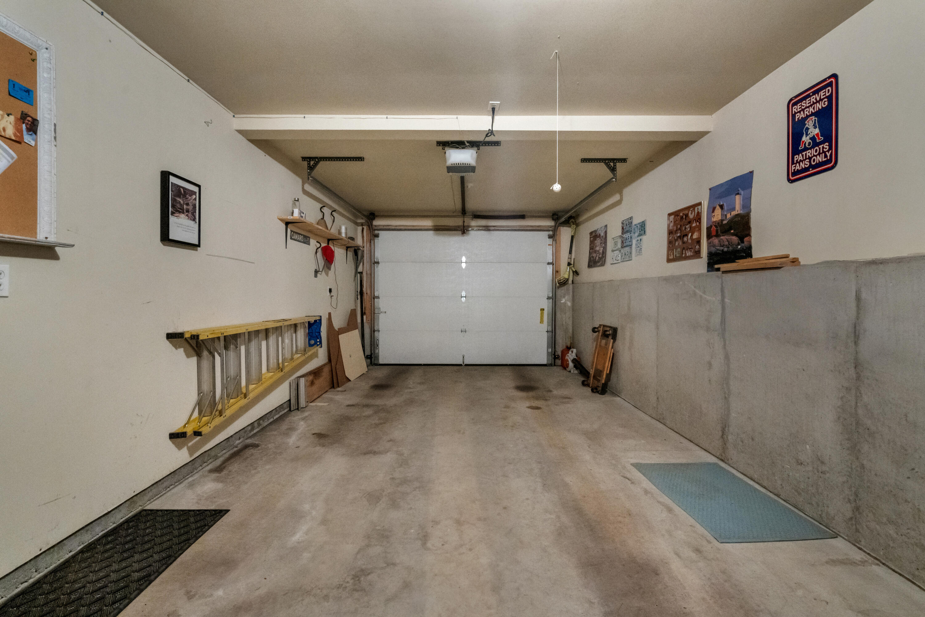 1383 Post Road 1