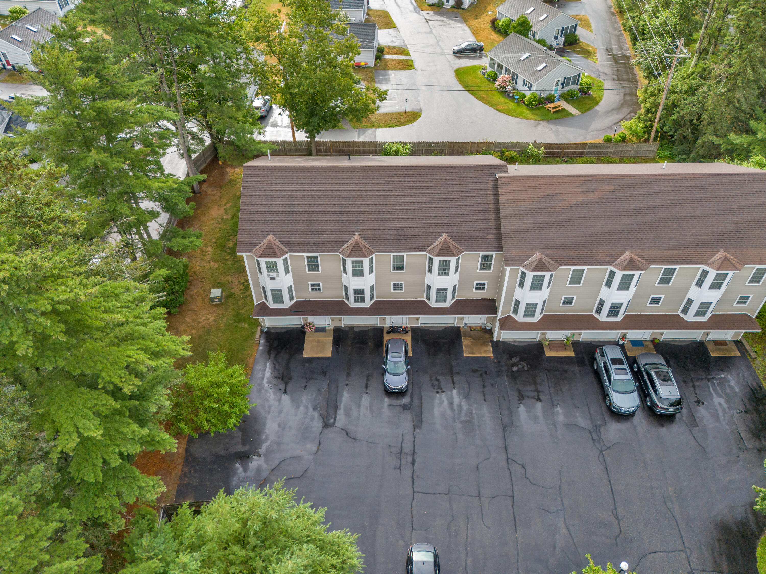 1383 Post Road 1