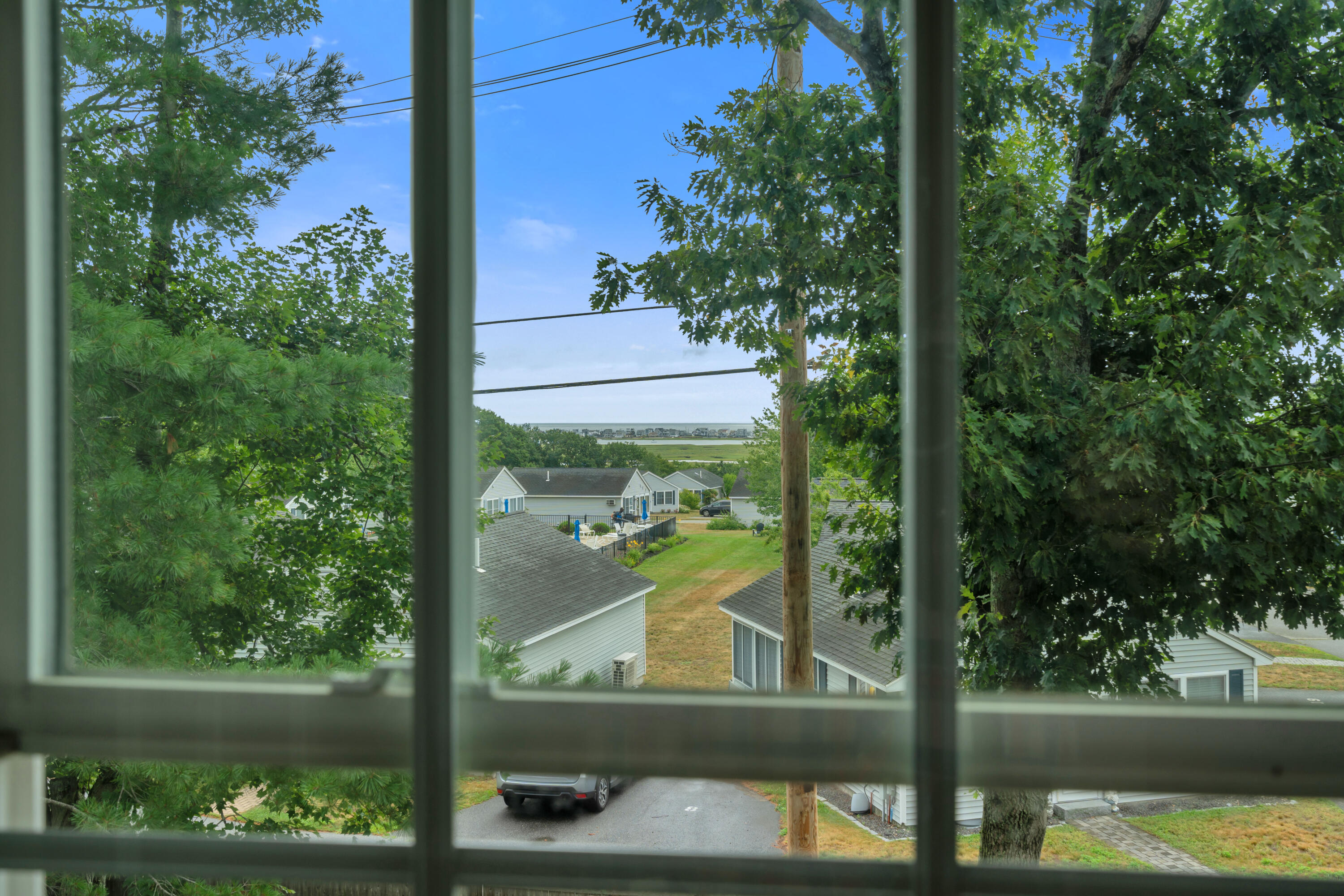1383 Post Road 1