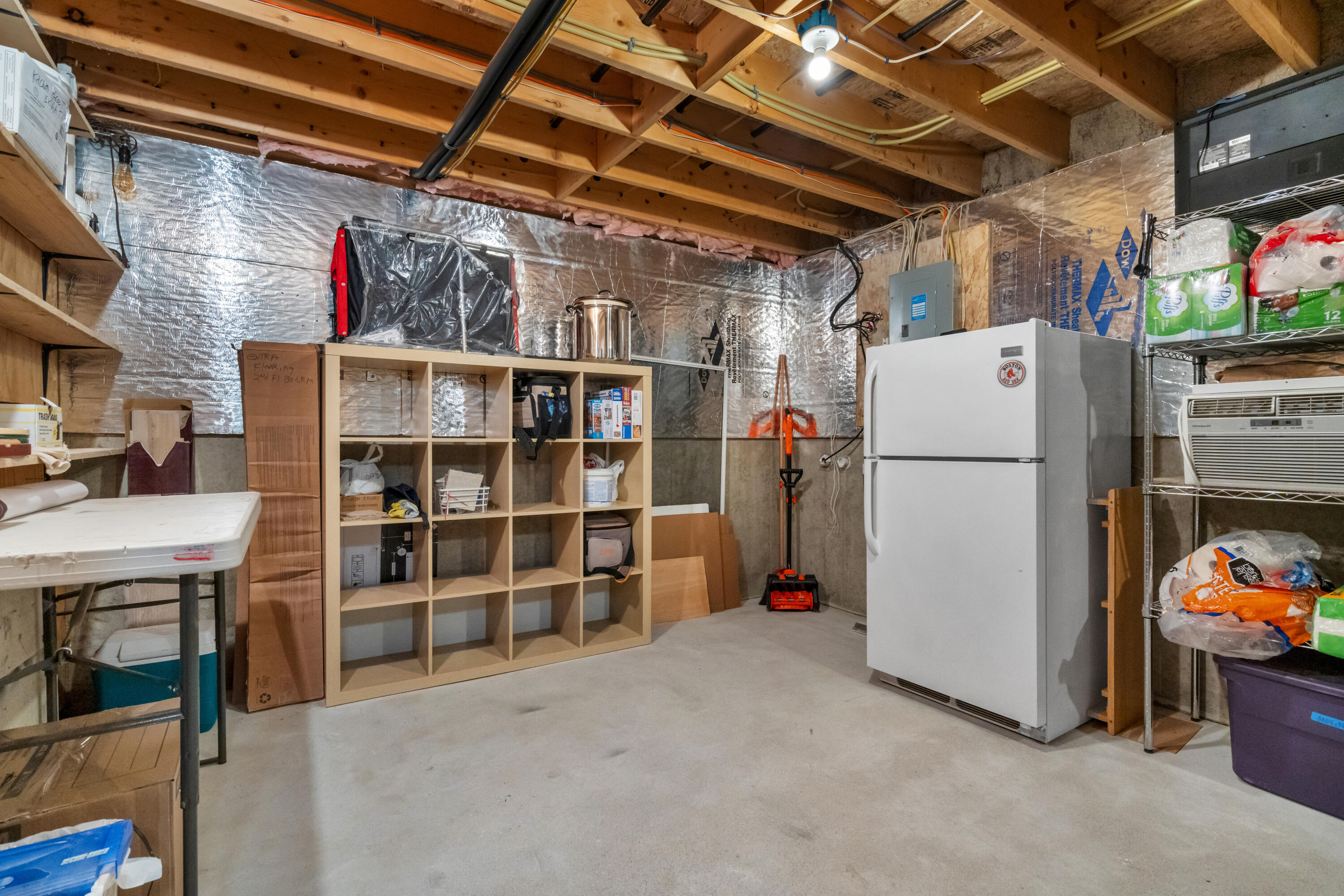 1383 Post Road 1