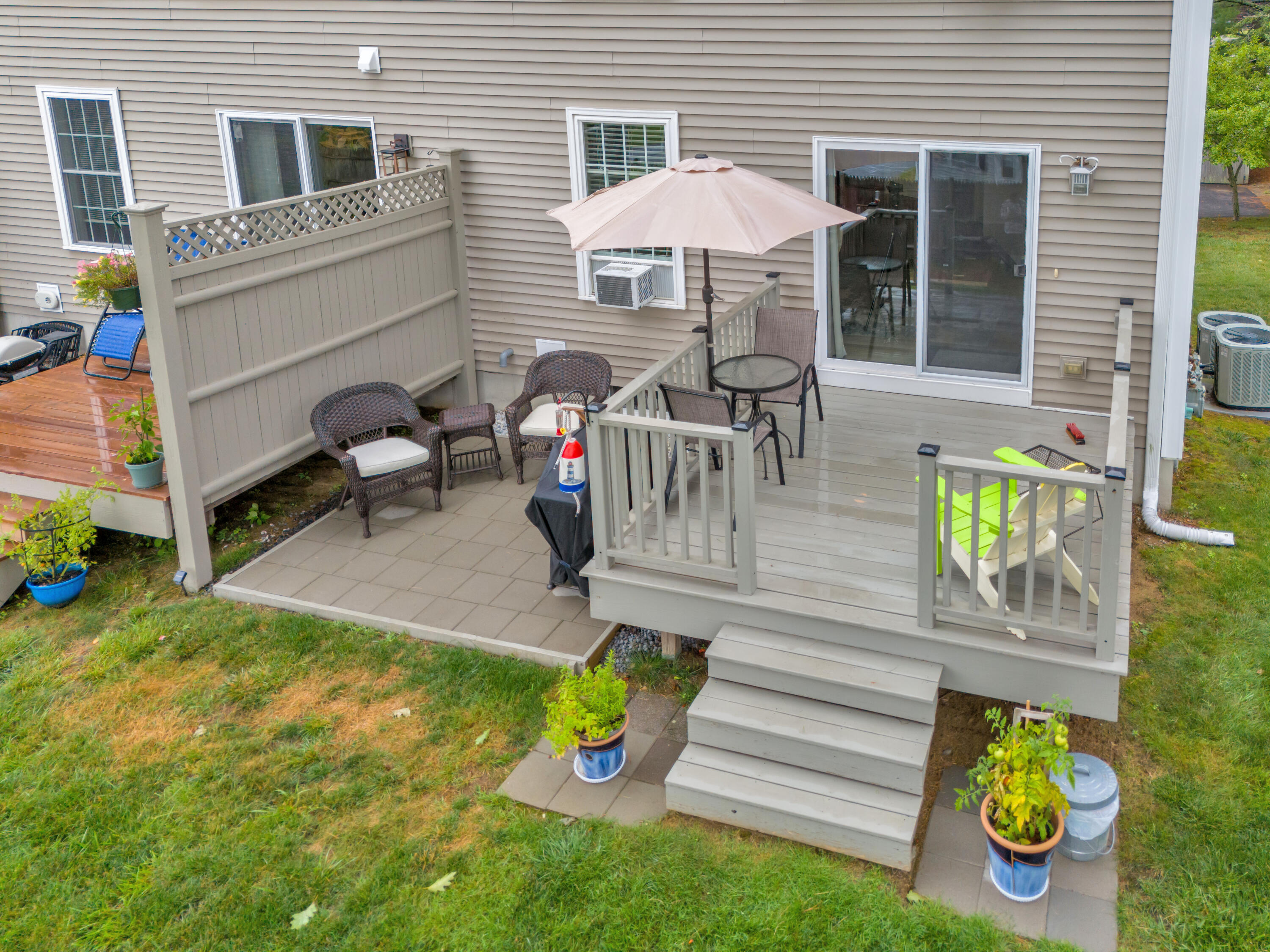 1383 Post Road 1