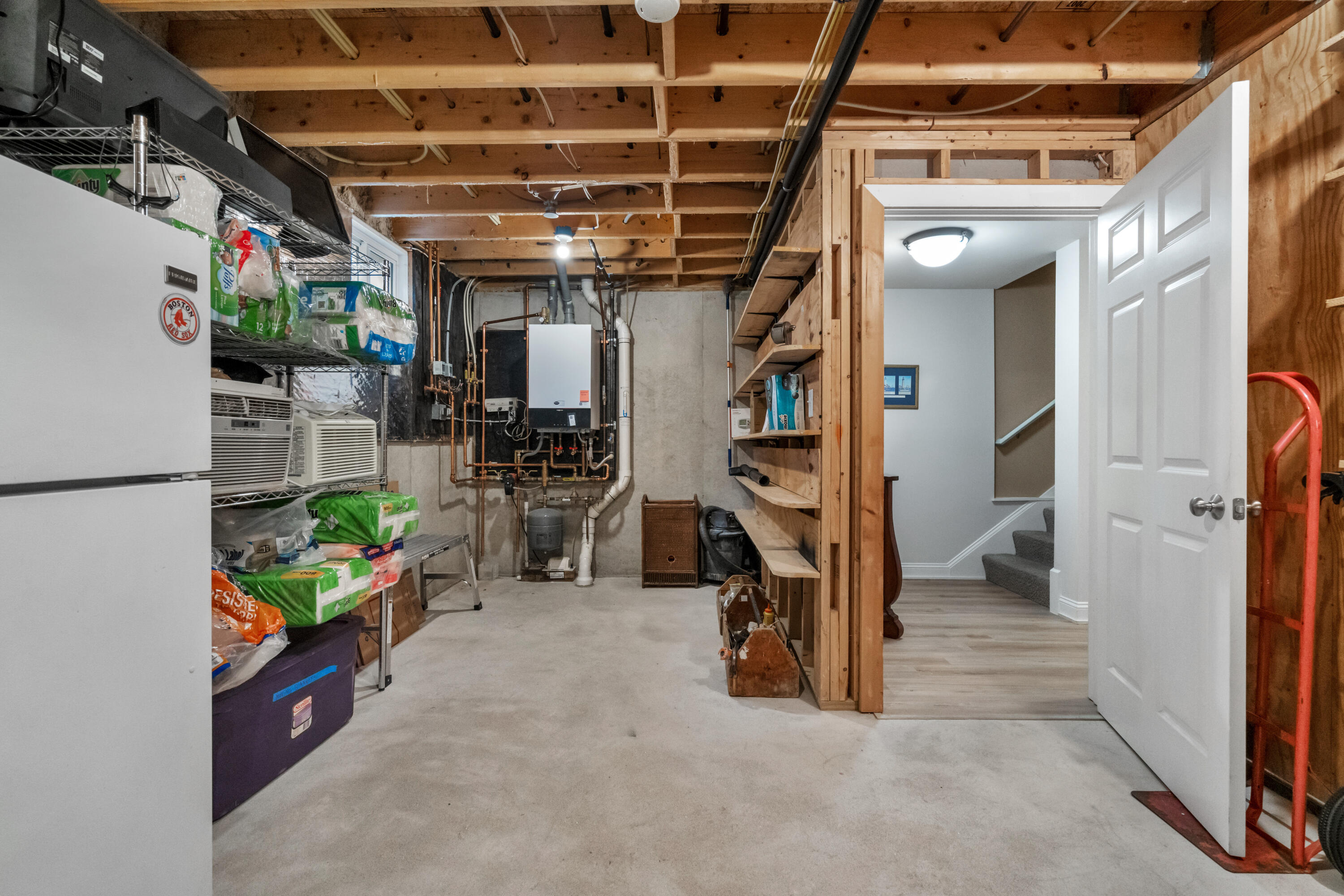 1383 Post Road 1