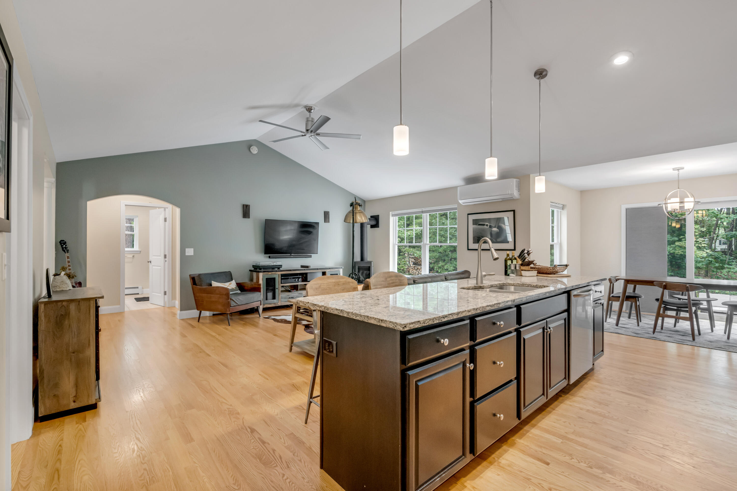 4 Huckleberry Lane