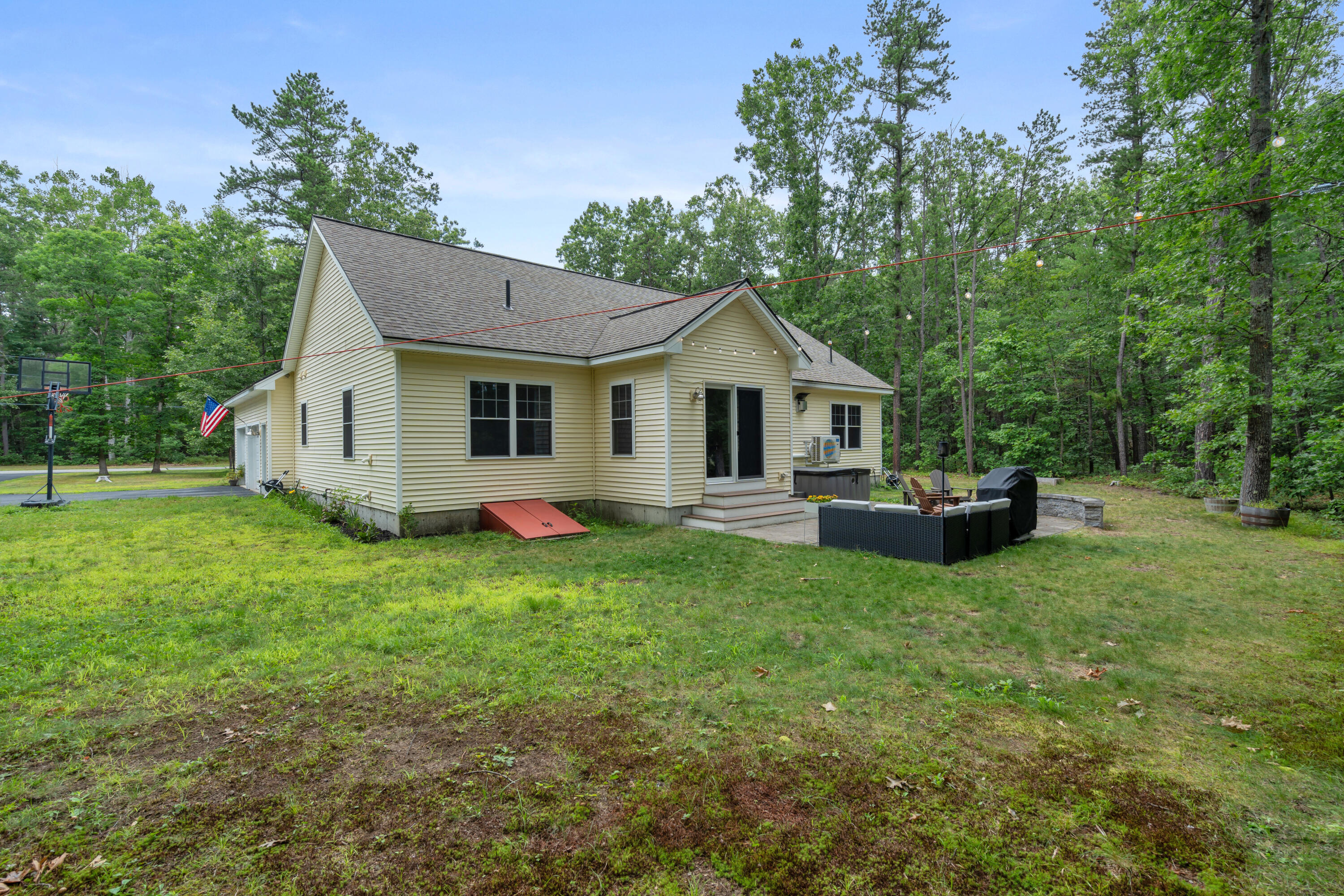 4 Huckleberry Lane