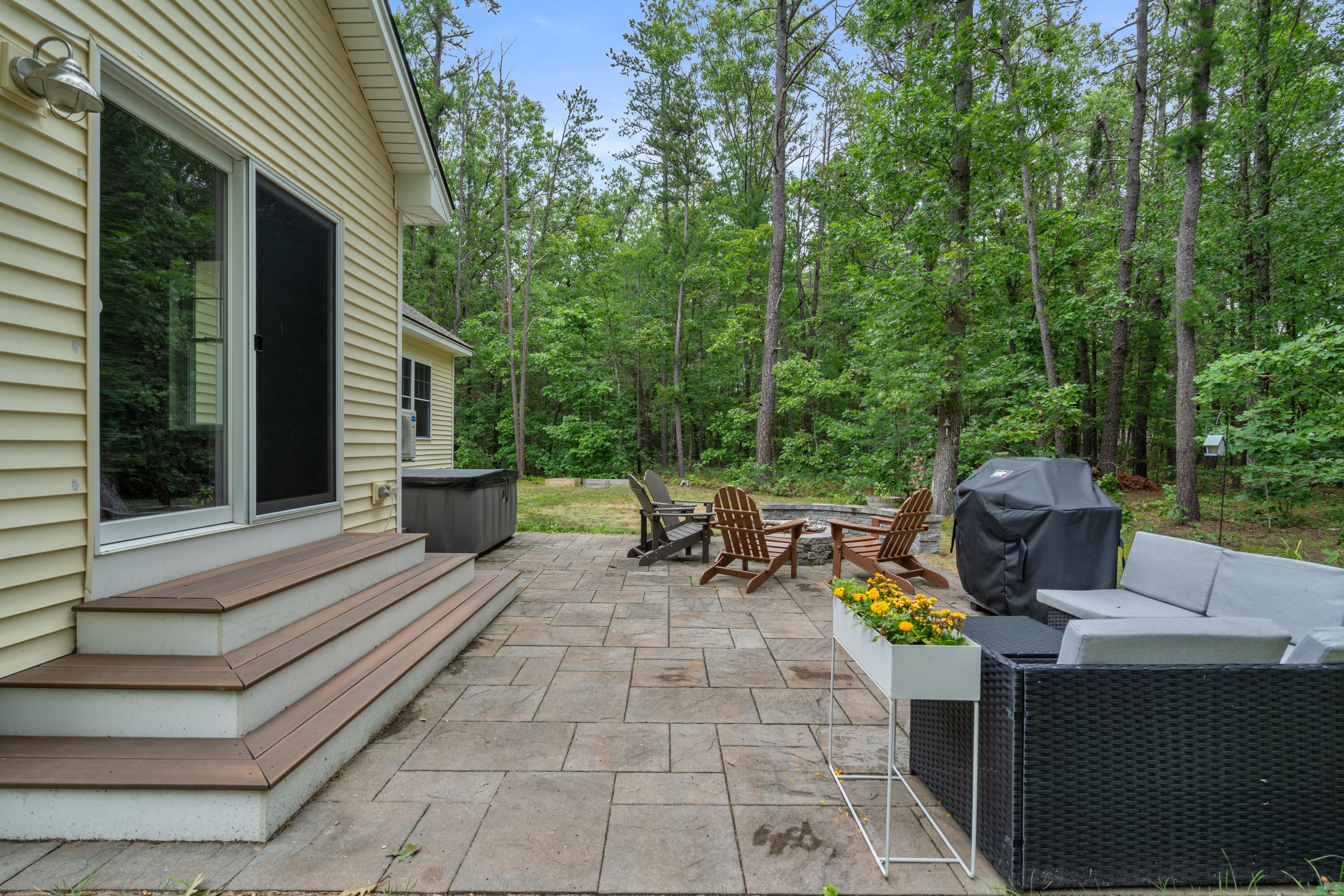4 Huckleberry Lane