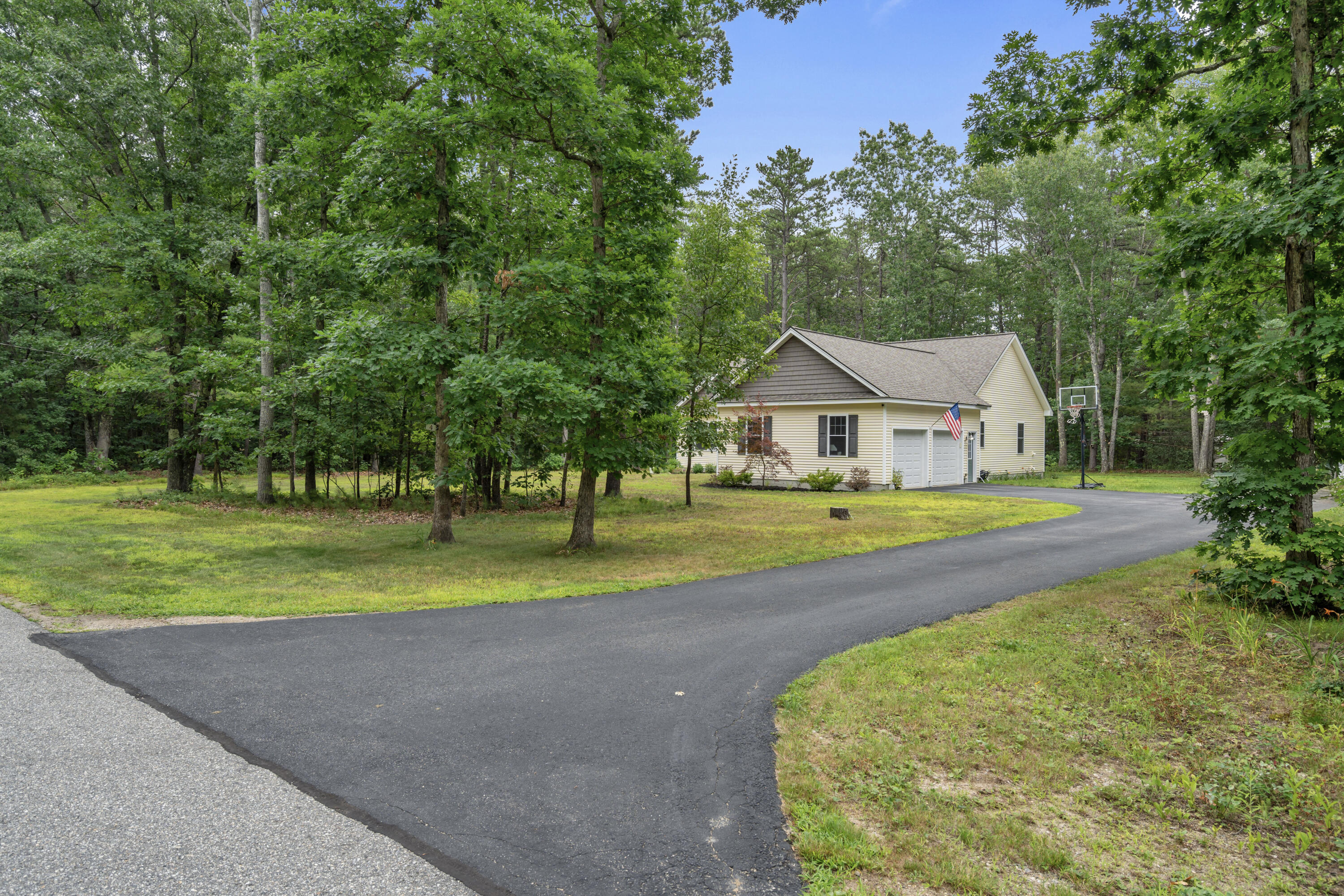 4 Huckleberry Lane