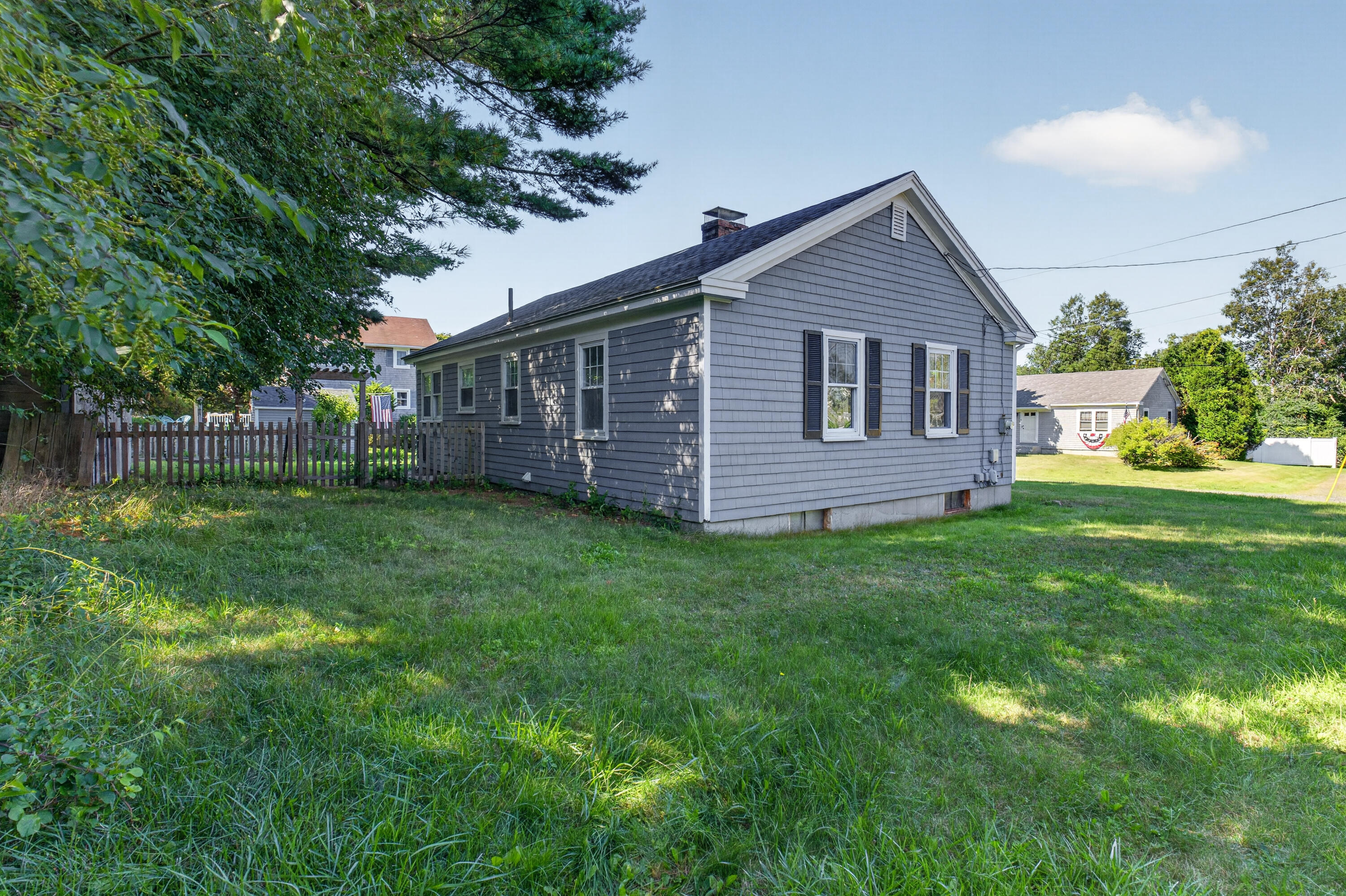 14 Iris Avenue
