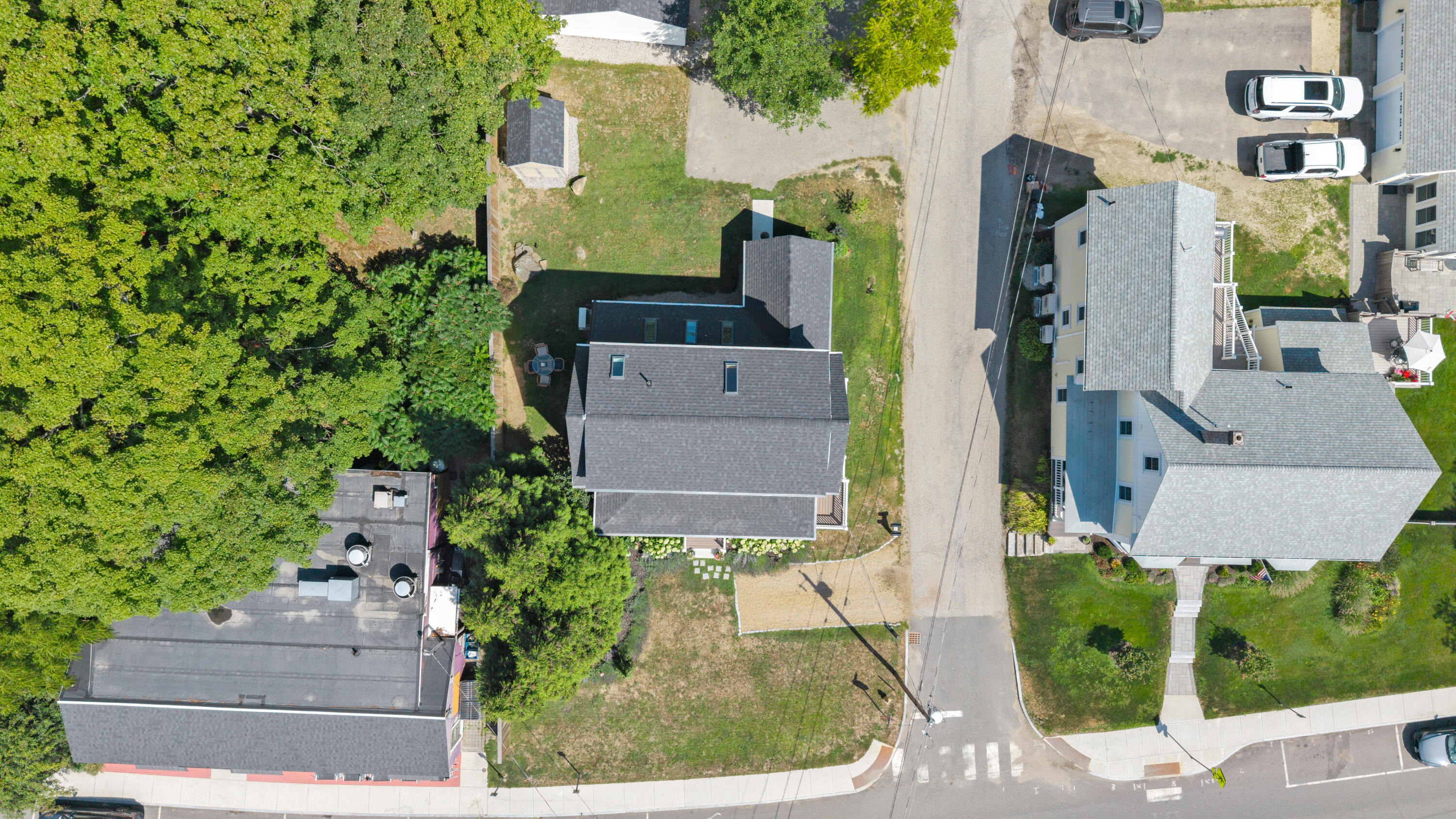 13 Jones Avenue 13 
