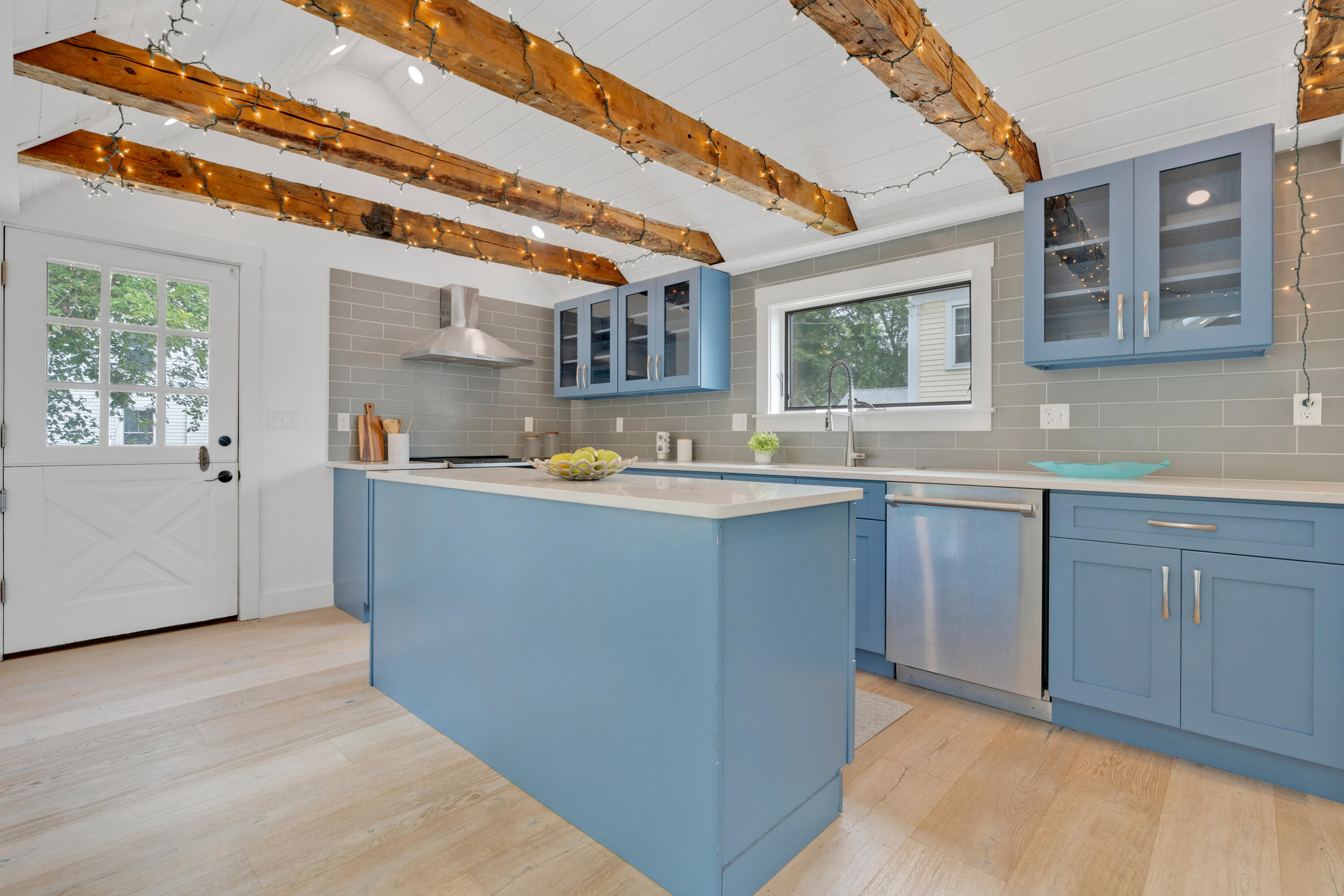 13 Jones Avenue 13 