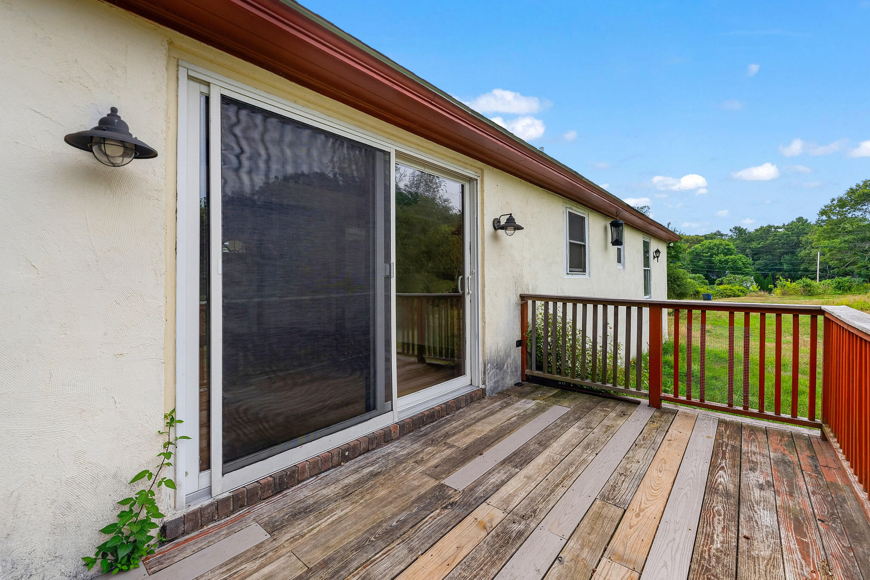 15 Rocky Hill Road