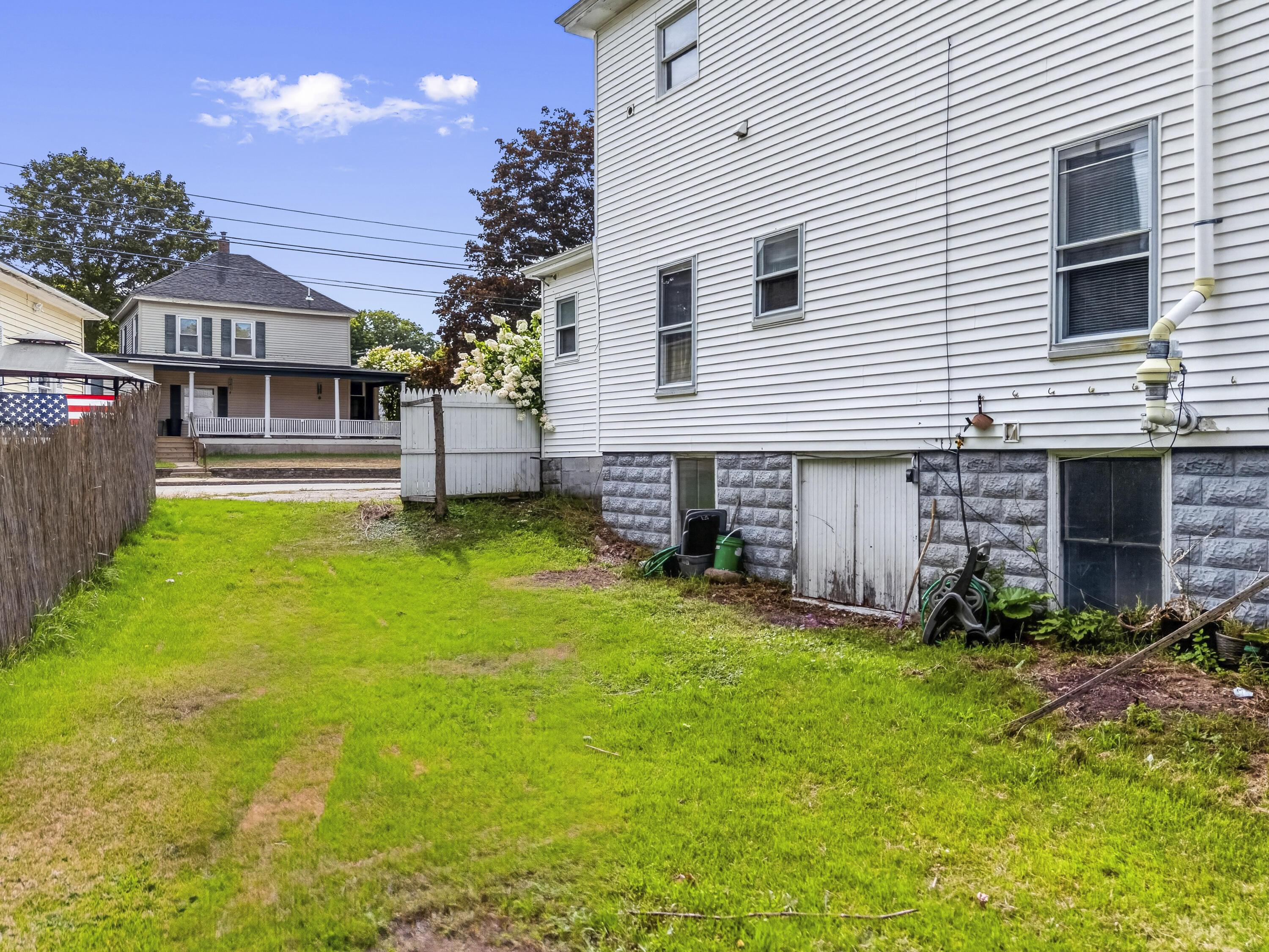 34 Oak Street