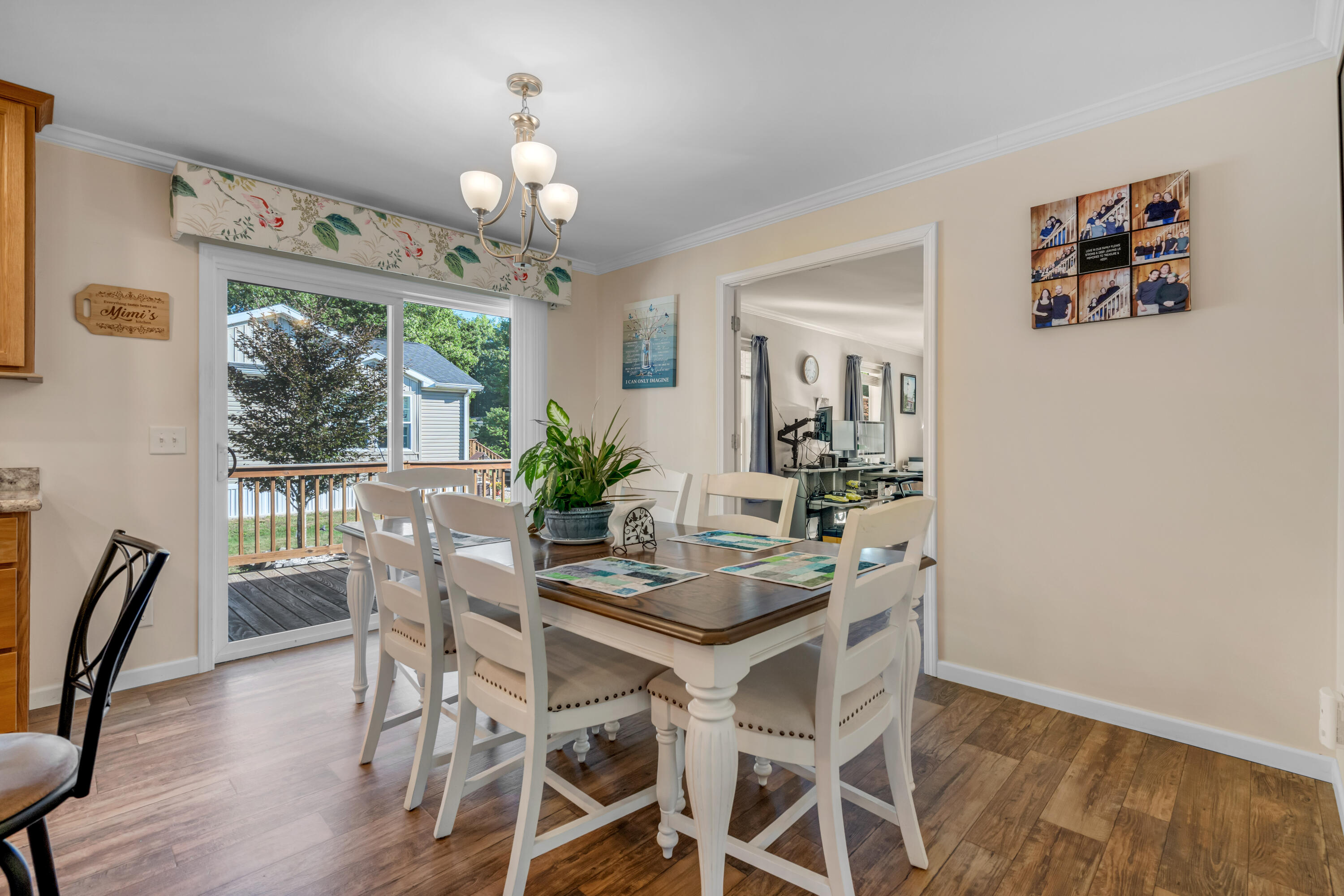 35 Sandalwood Circle