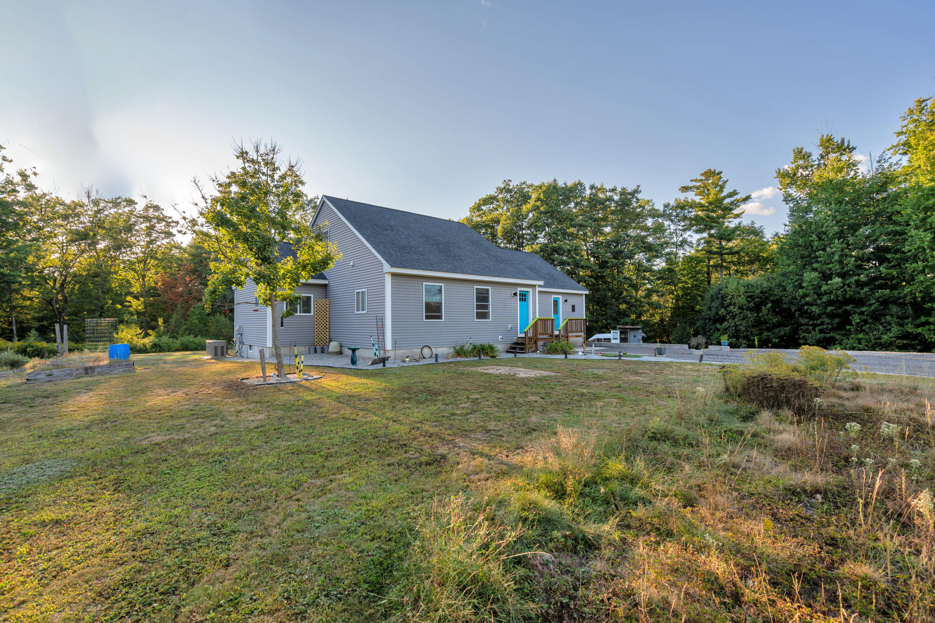 1060 West Road