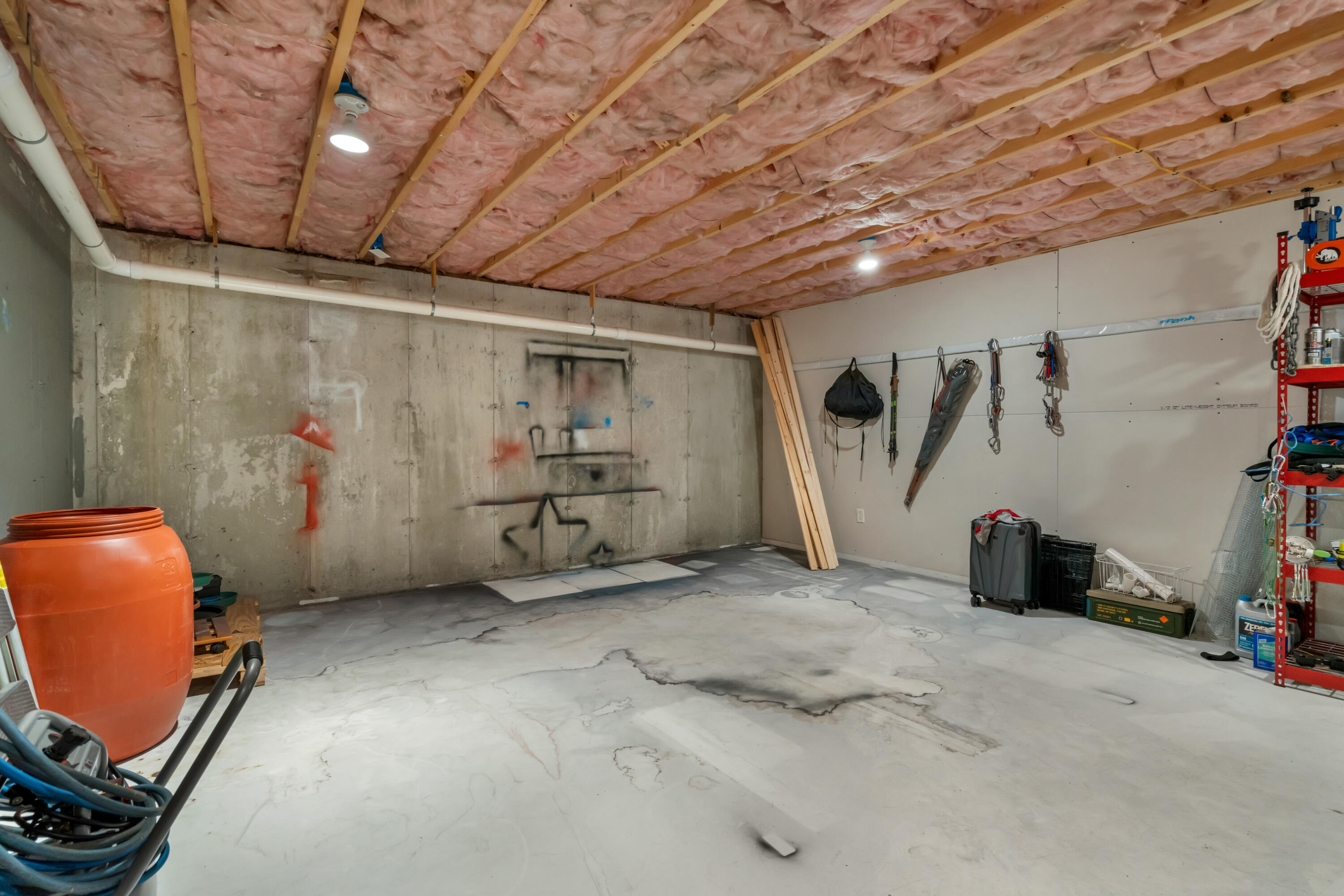 1060 West Road