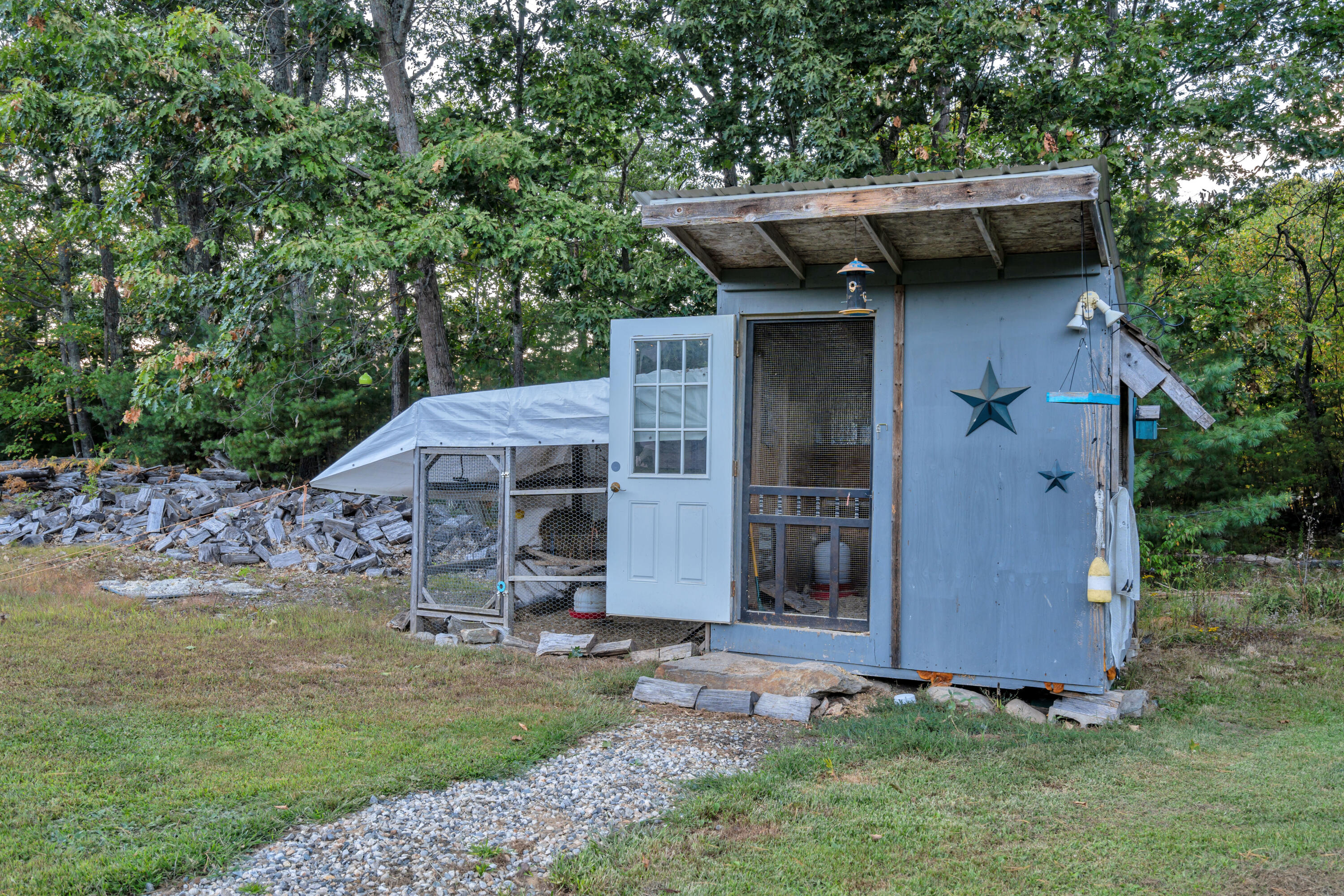 1060 West Road