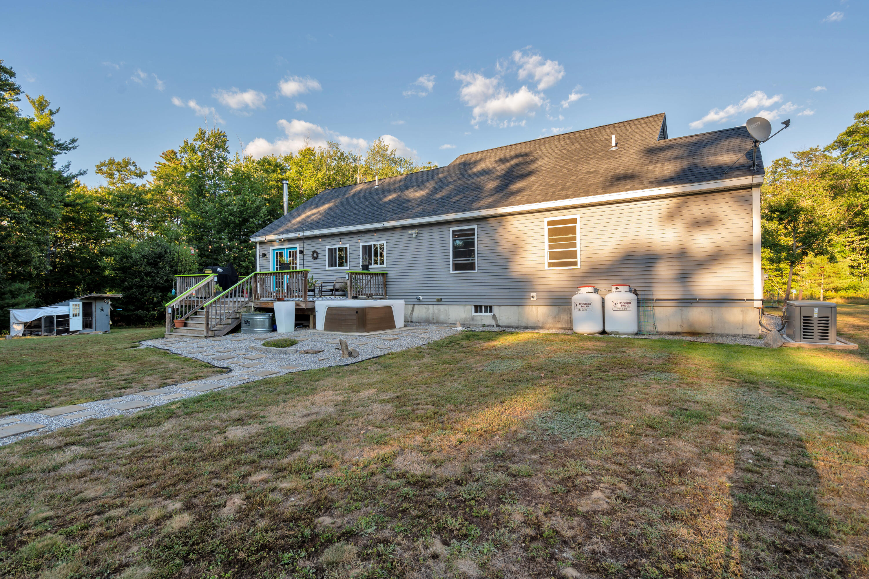 1060 West Road