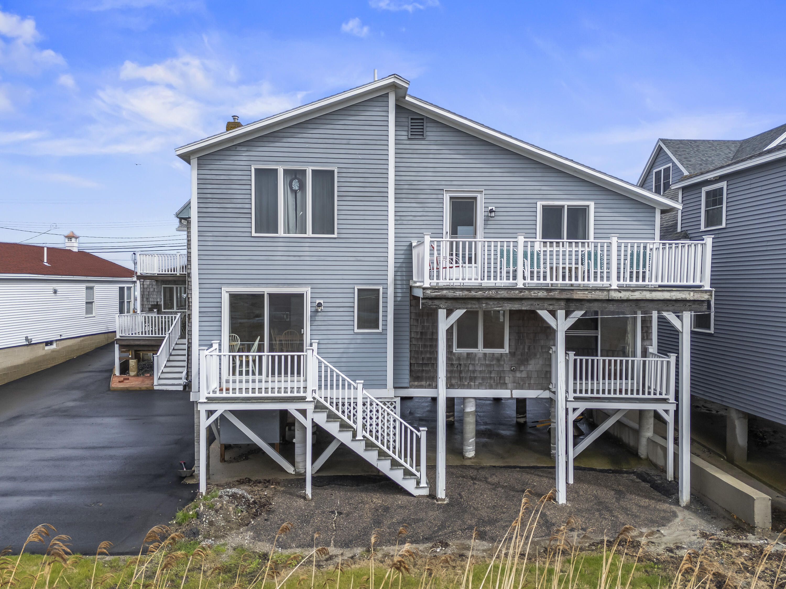 351-353 Webhannet Drive