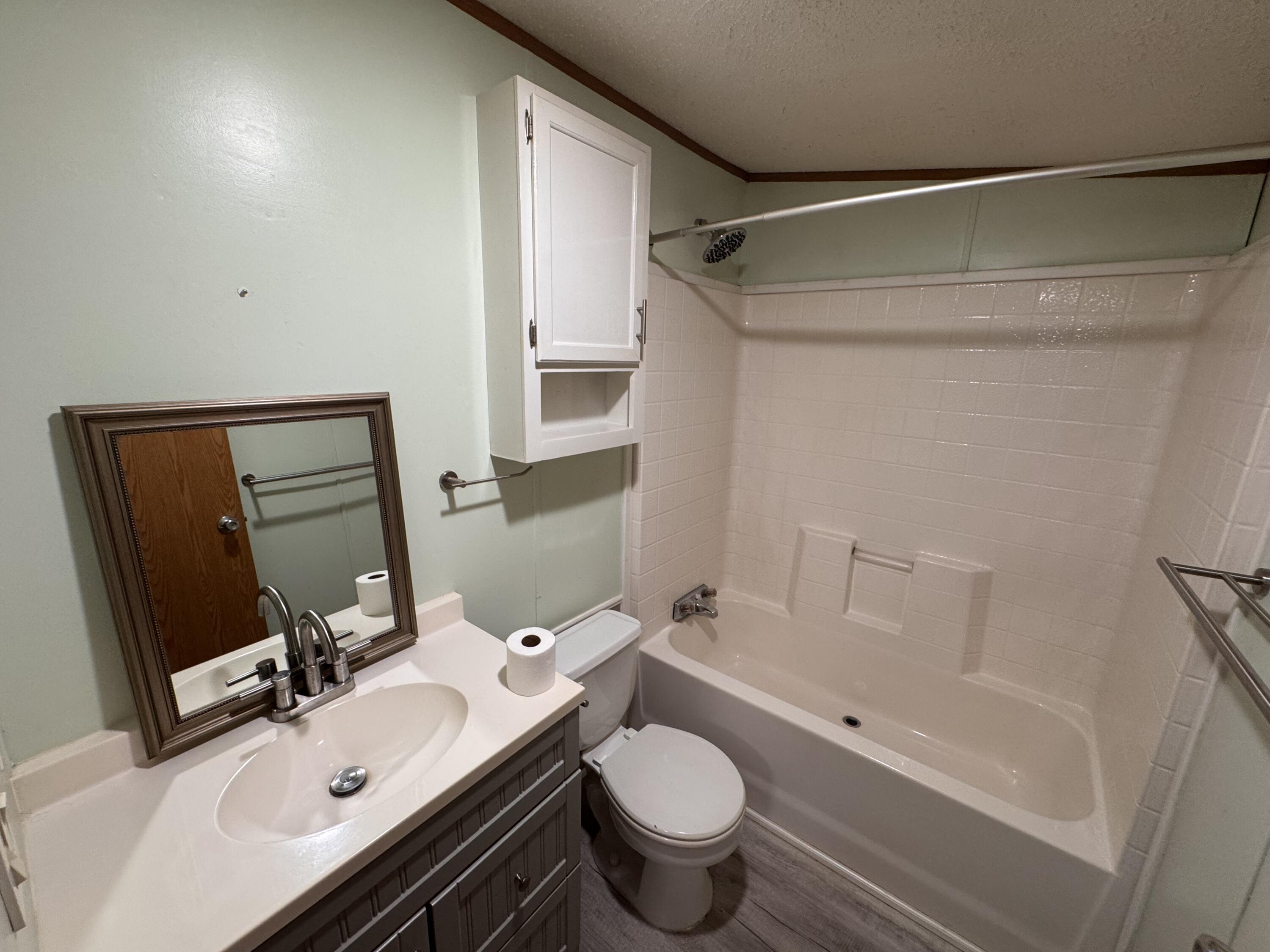 182 Bald Hill Road E1