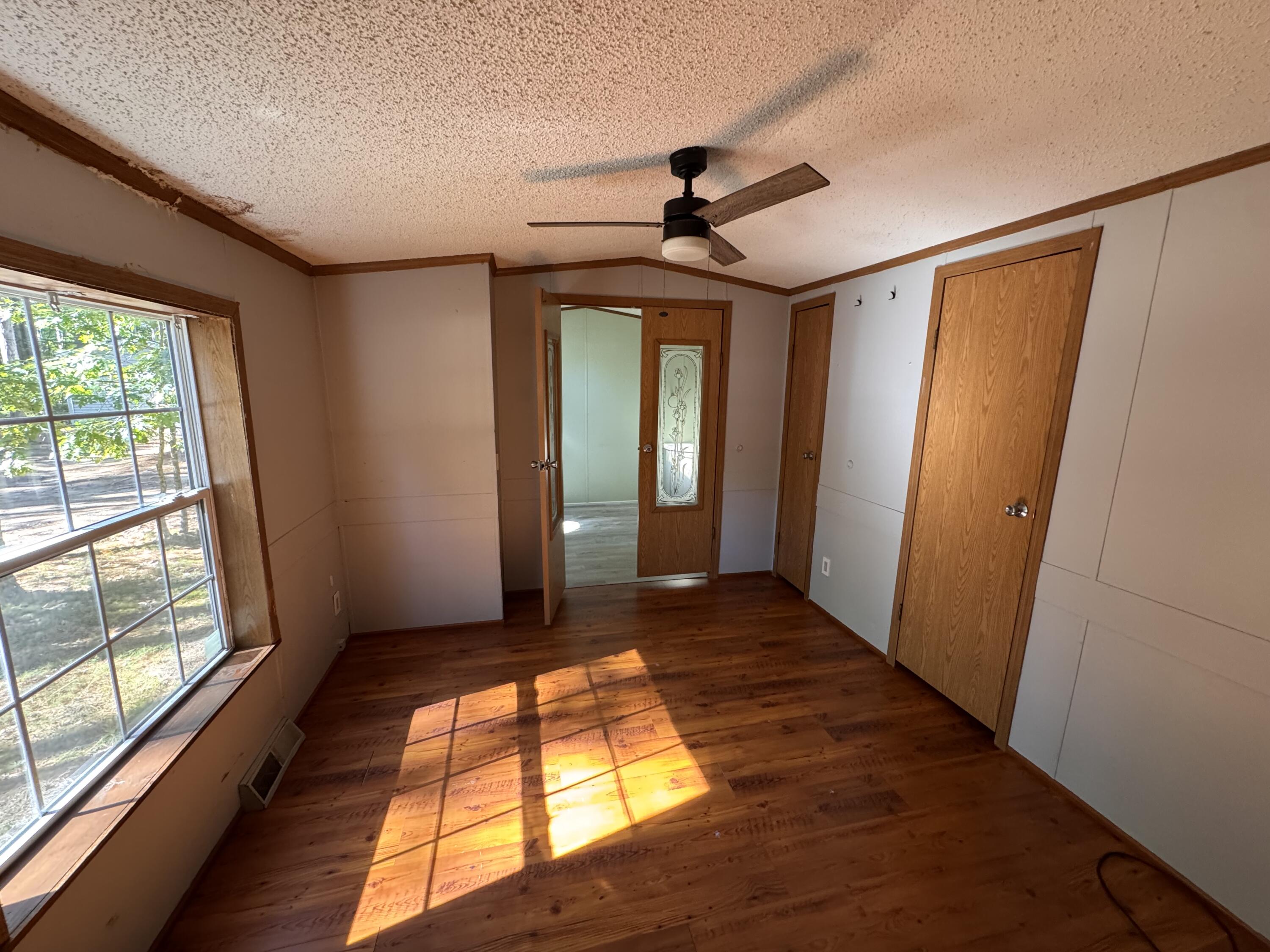 182 Bald Hill Road E1