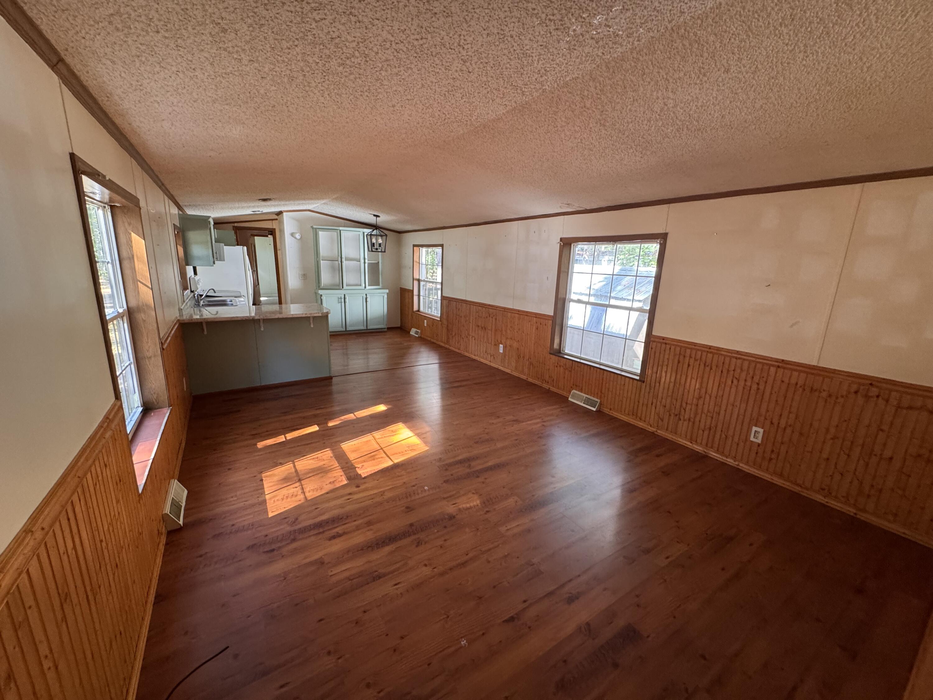 182 Bald Hill Road E1