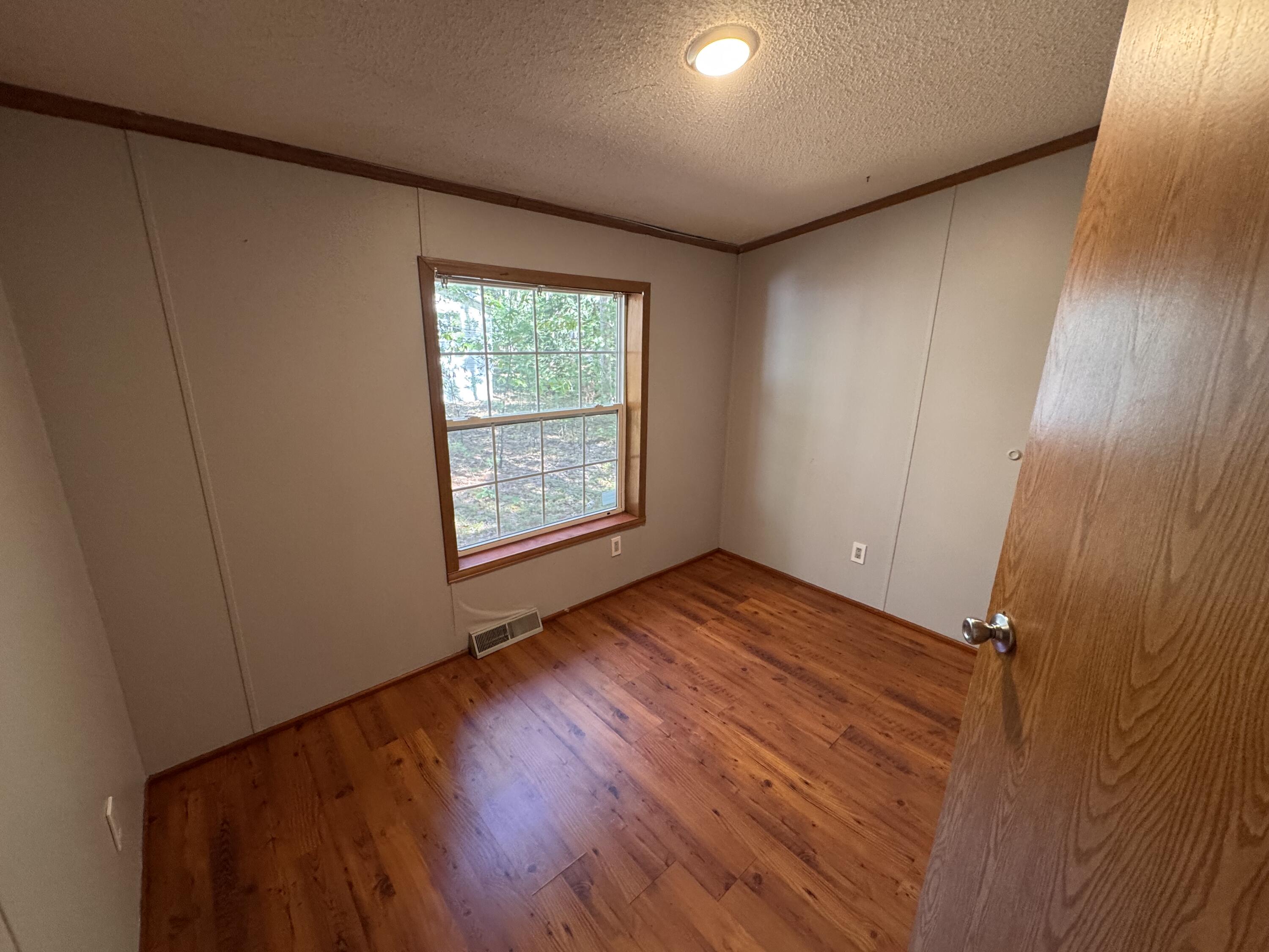 182 Bald Hill Road E1