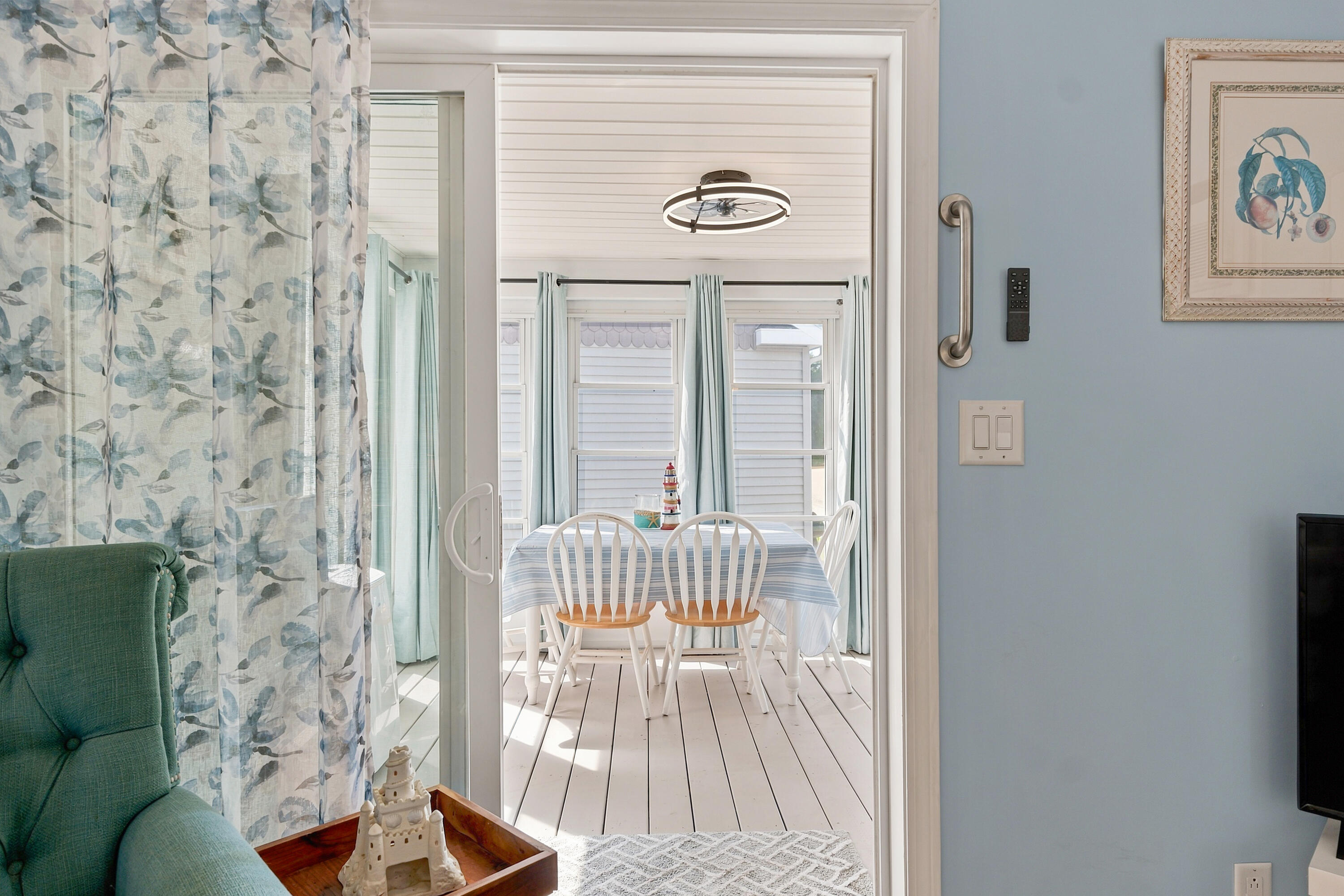 412 Post Road 232