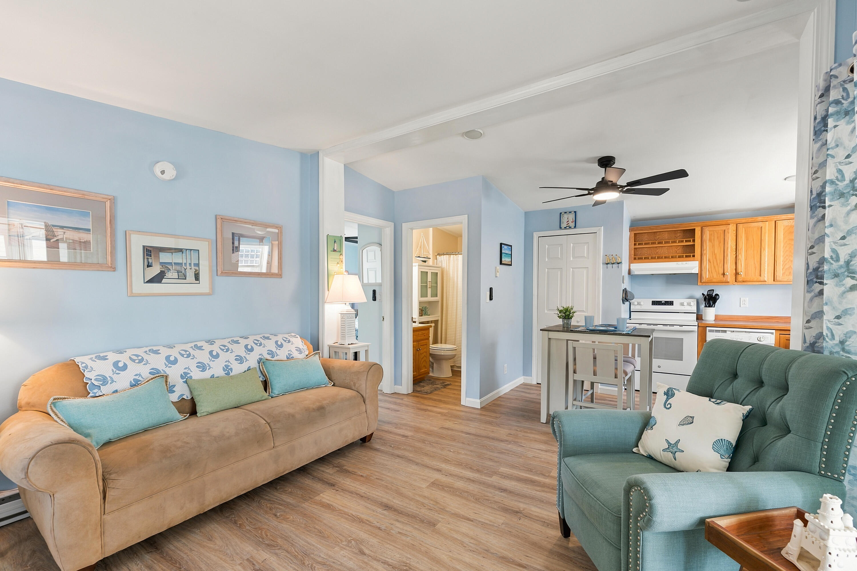 412 Post Road 232