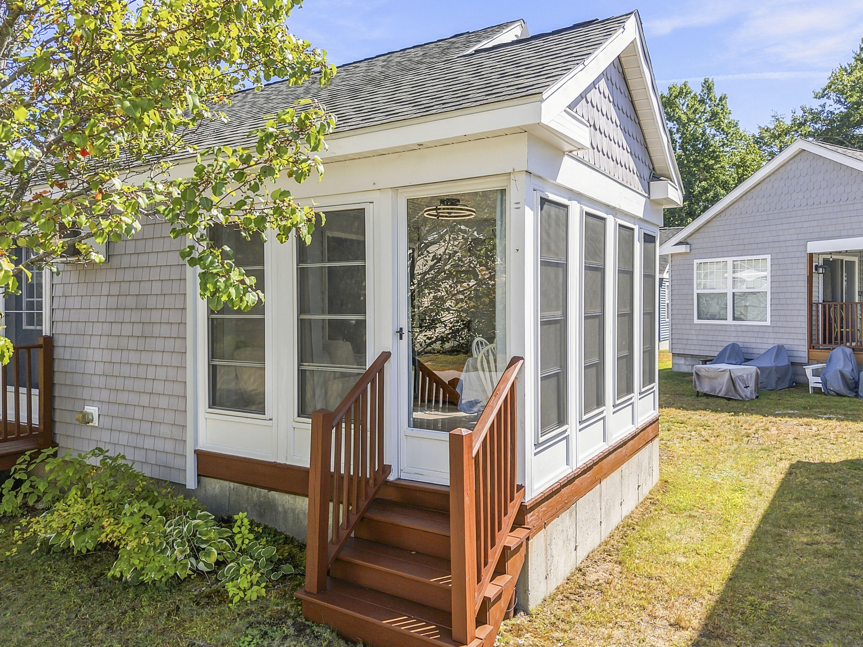 412 Post Road 232