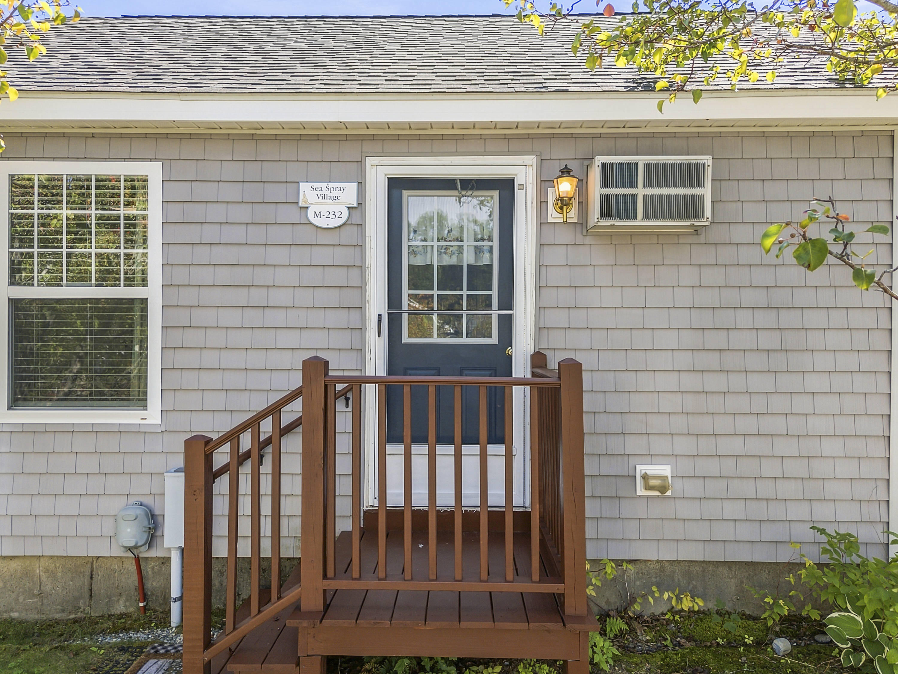 412 Post Road 232